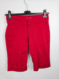 EK5326 Damen knielange Hose von Guess, rot, Gr. 29 (XS)0