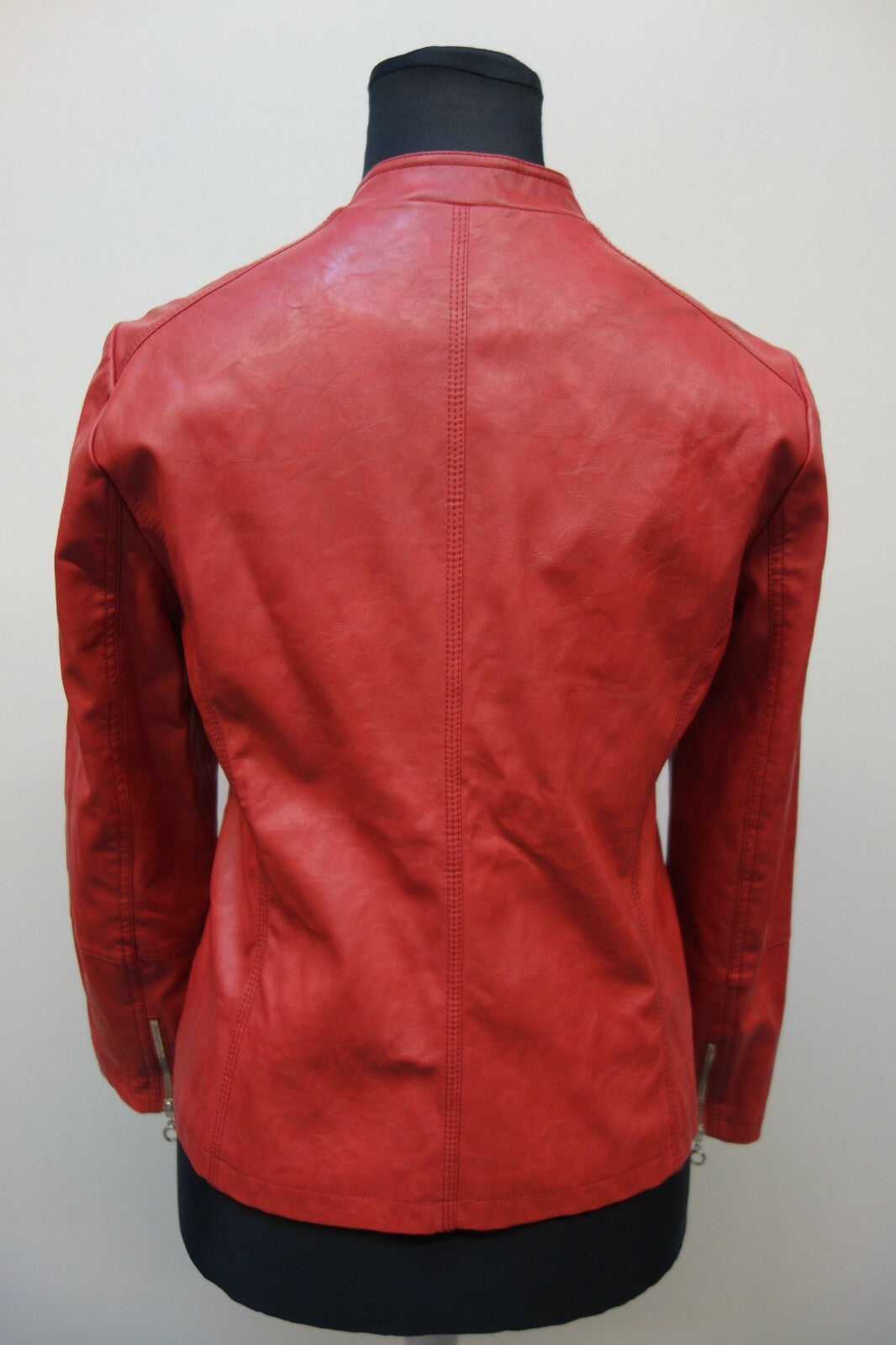 EK0686 Damen Kunstlederjacke von Armand Thiery, rot, Gr. 404