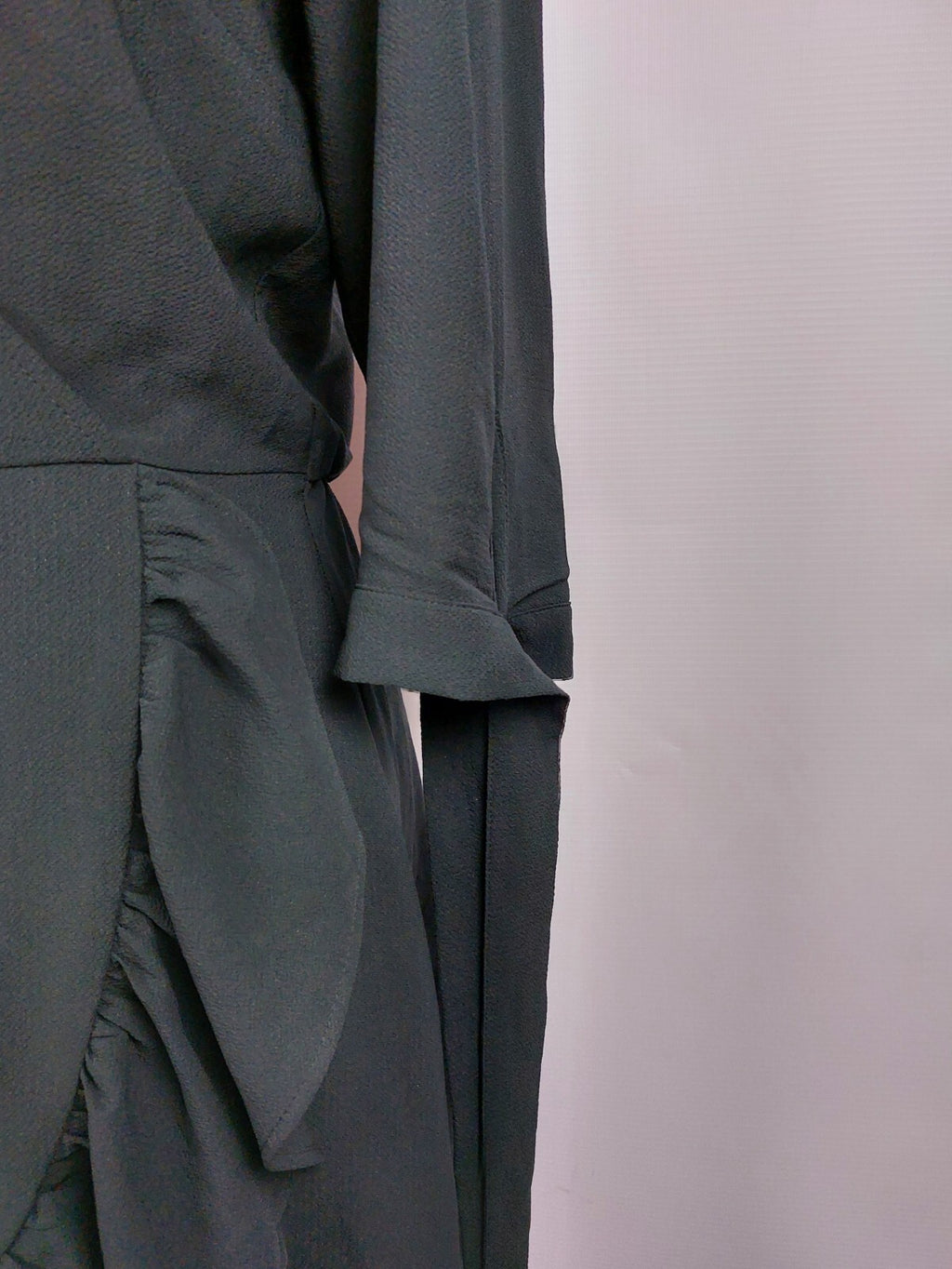 EK1781 Damen Kleid von Divided, schwarz, Gr. 382