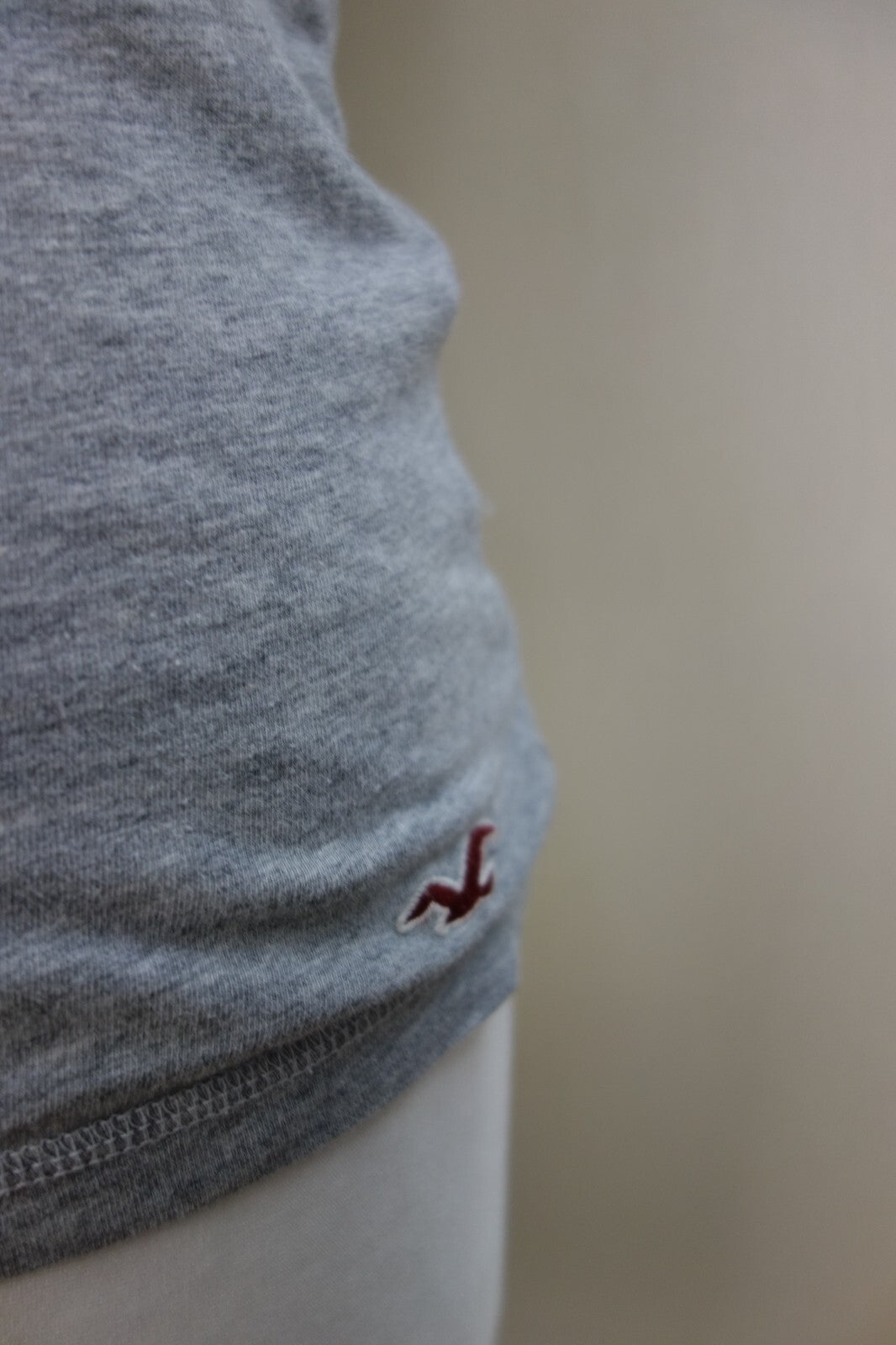 EK3947 Damen T-Shirt von Hollister, grau, Gr.XS3