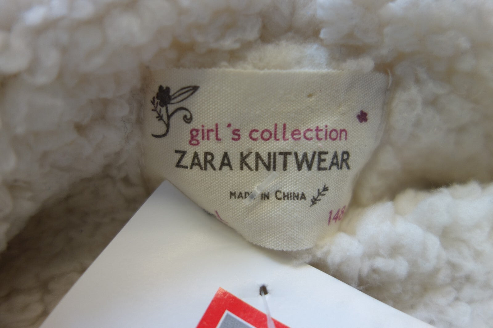 EK2234 Mädchen kuschelige Jacke von Zara, wollweiß, Gr. 1484