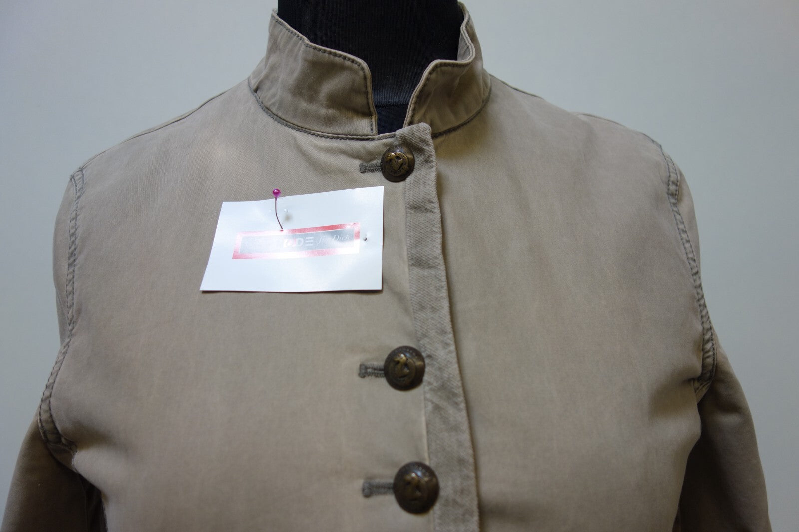 EK0941 Damen Jacke von emozioni, beigegrau, Gr. 401