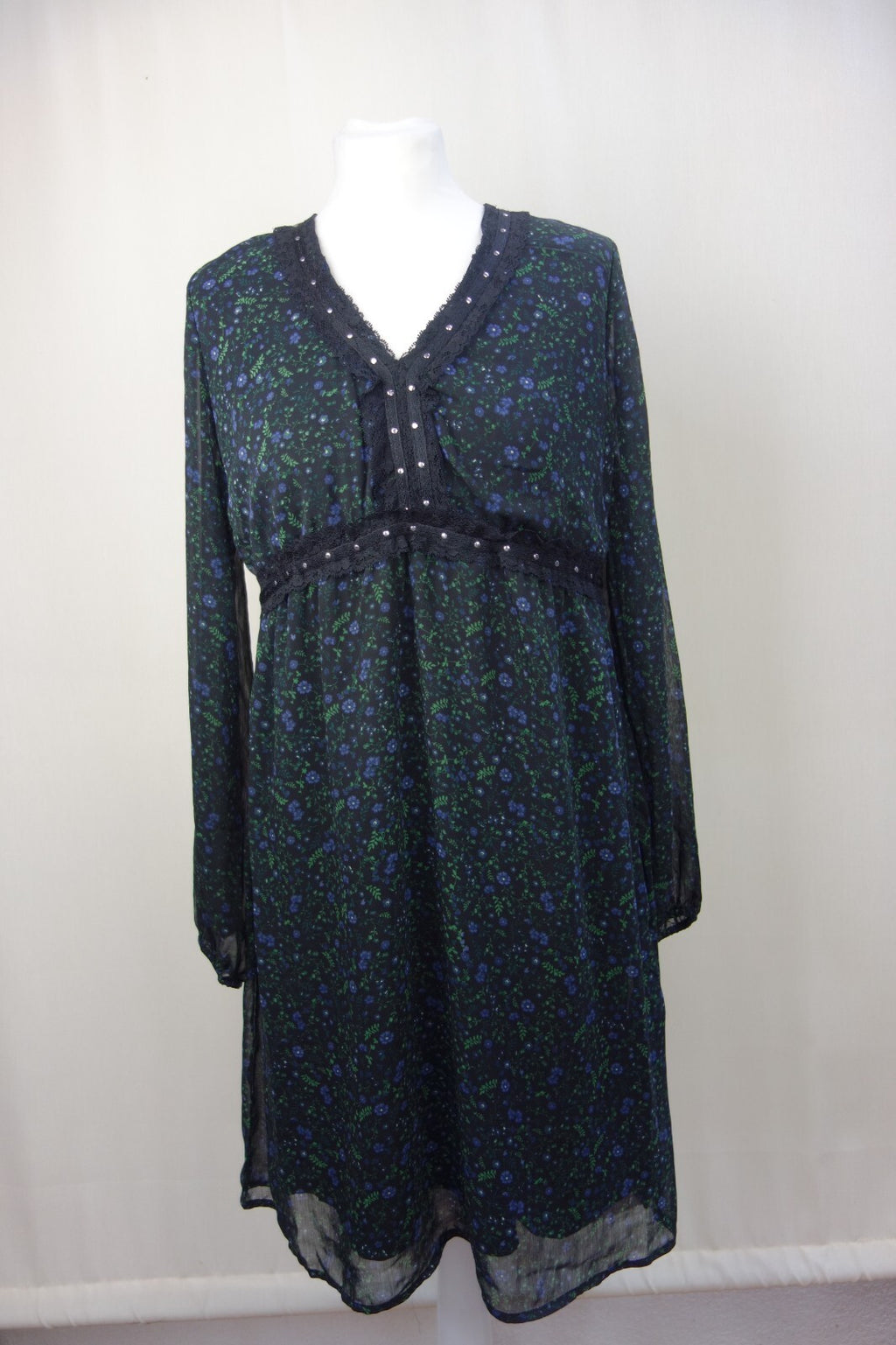 EK2936 Damen Kleid, schwarz mit Blumenmuster, Gr.L0