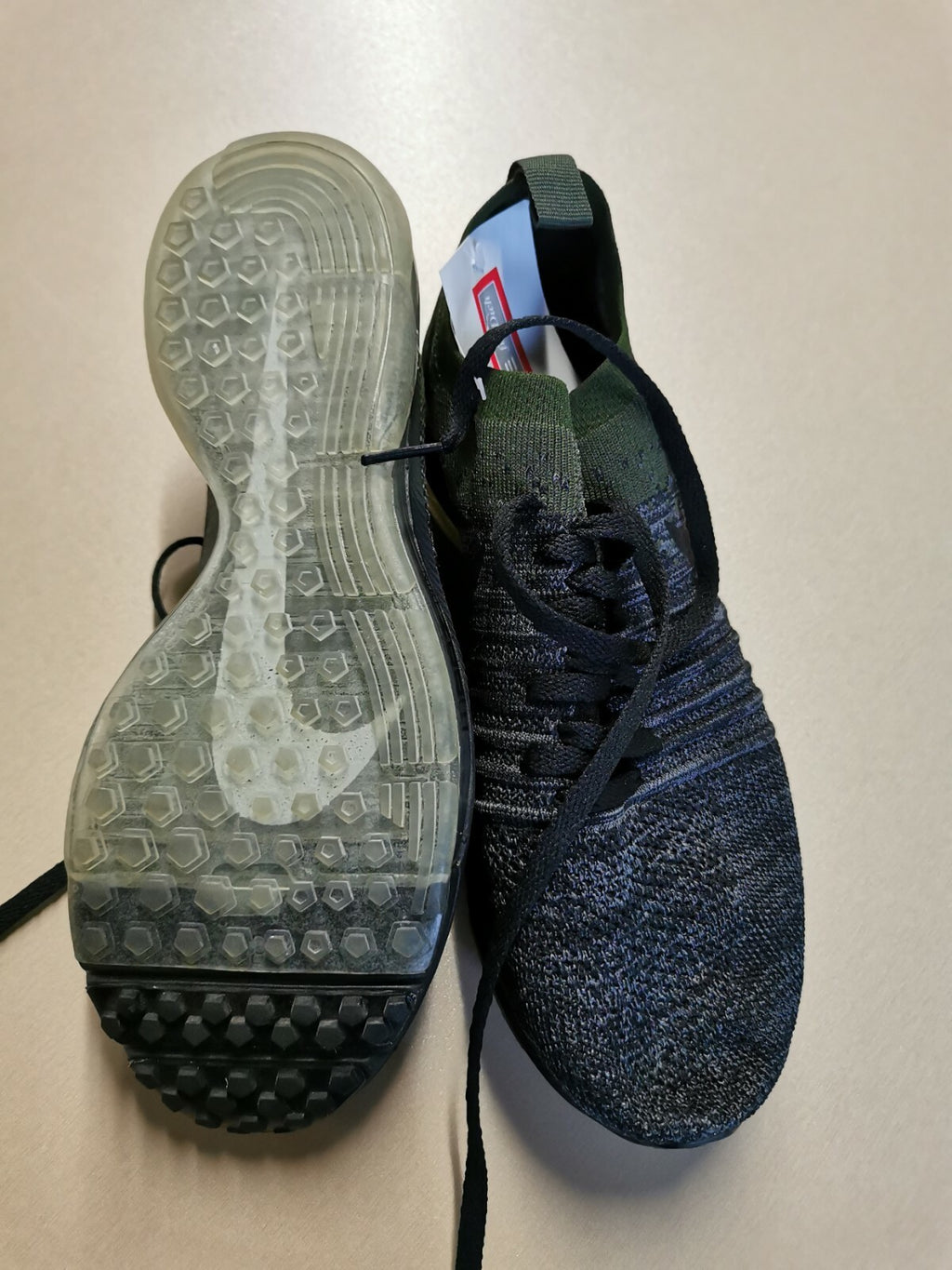 ES0065 Damen Sneaker von Nike, grün und grau, 37,51
