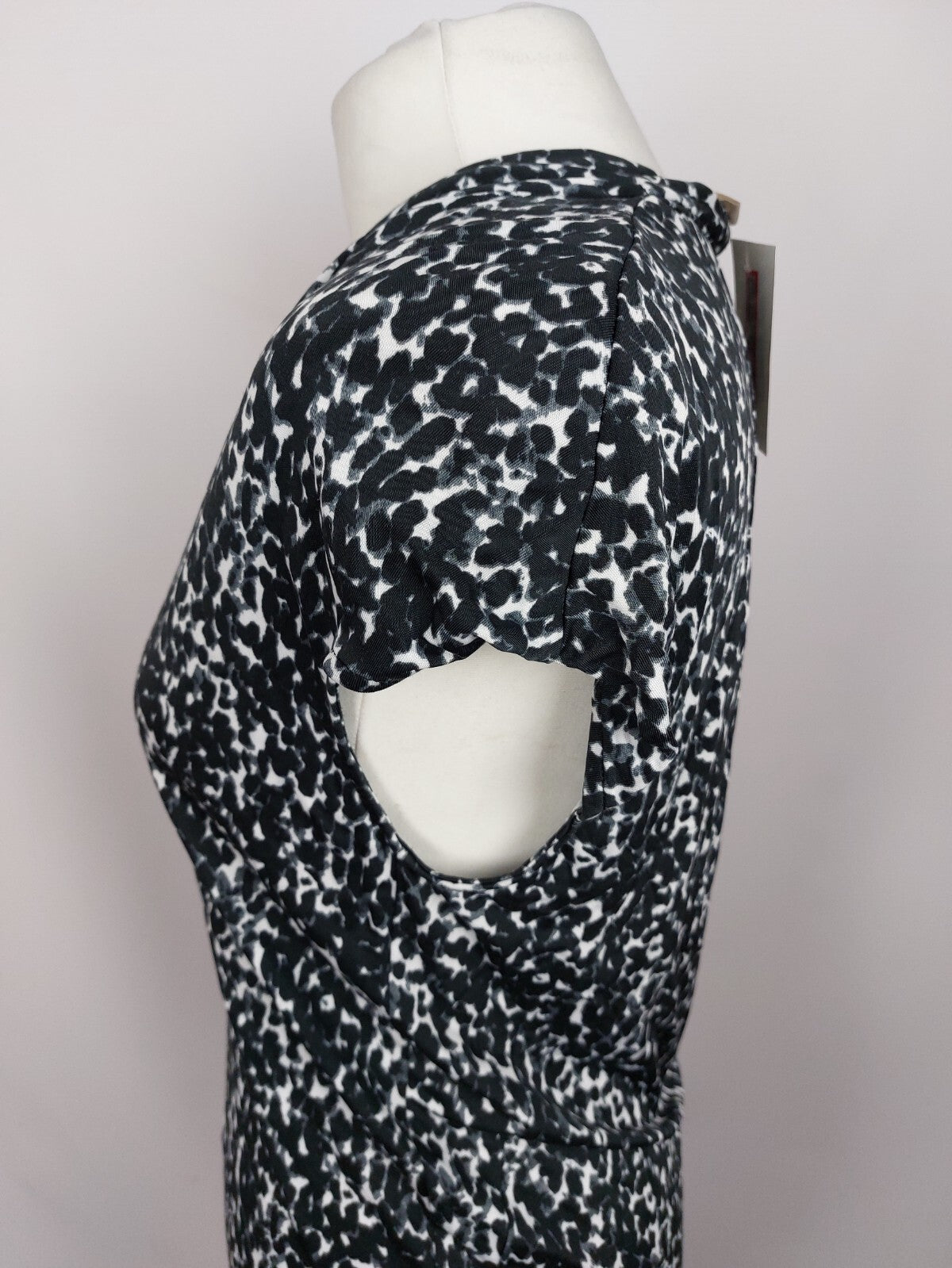 EK4974 Damen Kleid von H&M, schwarz/weiß, Gr. 344