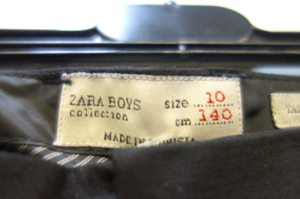 EK3177 Jungen Anzughose von Zara, schwarz, Gr. 1402