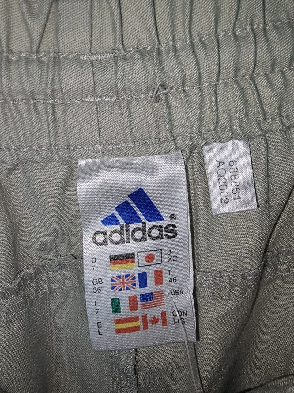 EK8132 Herren Shorts von Adidas, beige, Gr.XL4