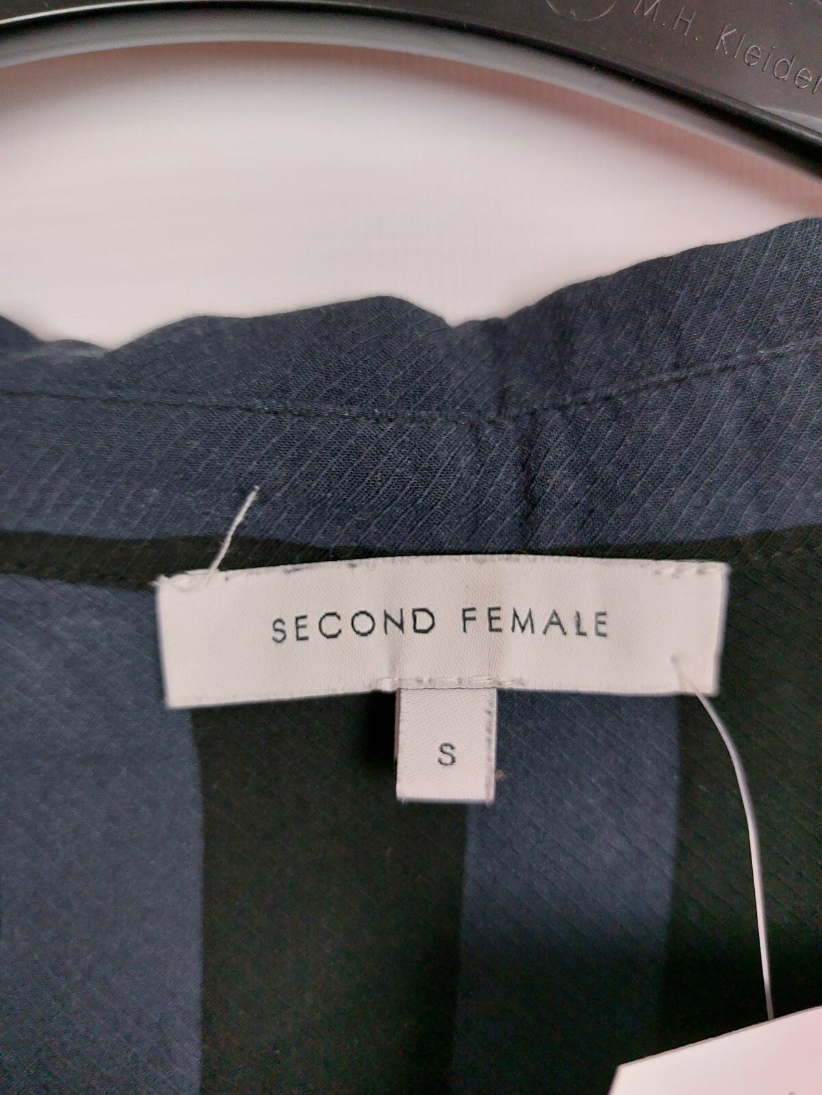 EK4391 Damen Bluse von Second Female, dunkelblau-schwarz, Gr.S8