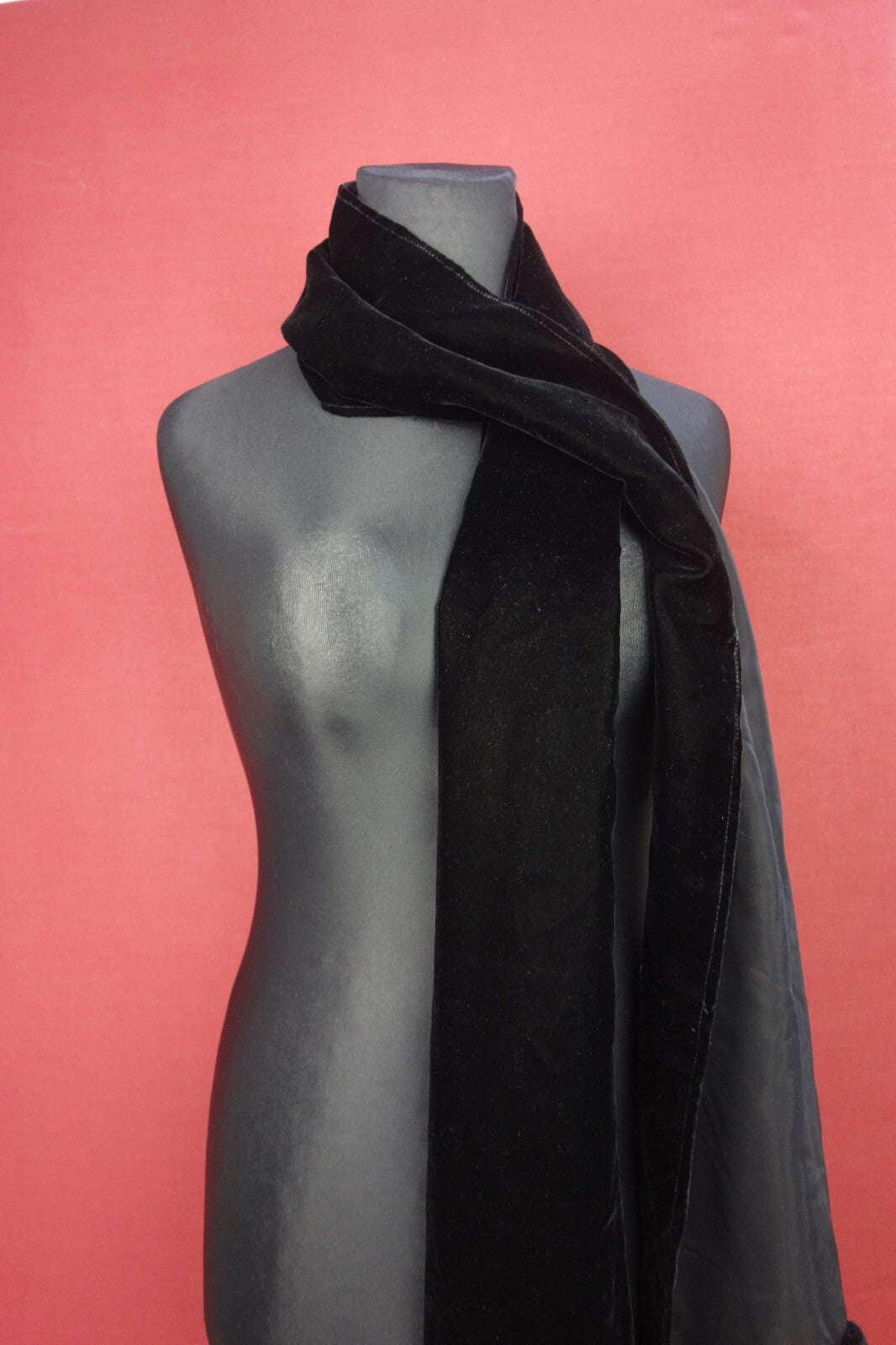 EK1126 Damen Schal, schwarz1