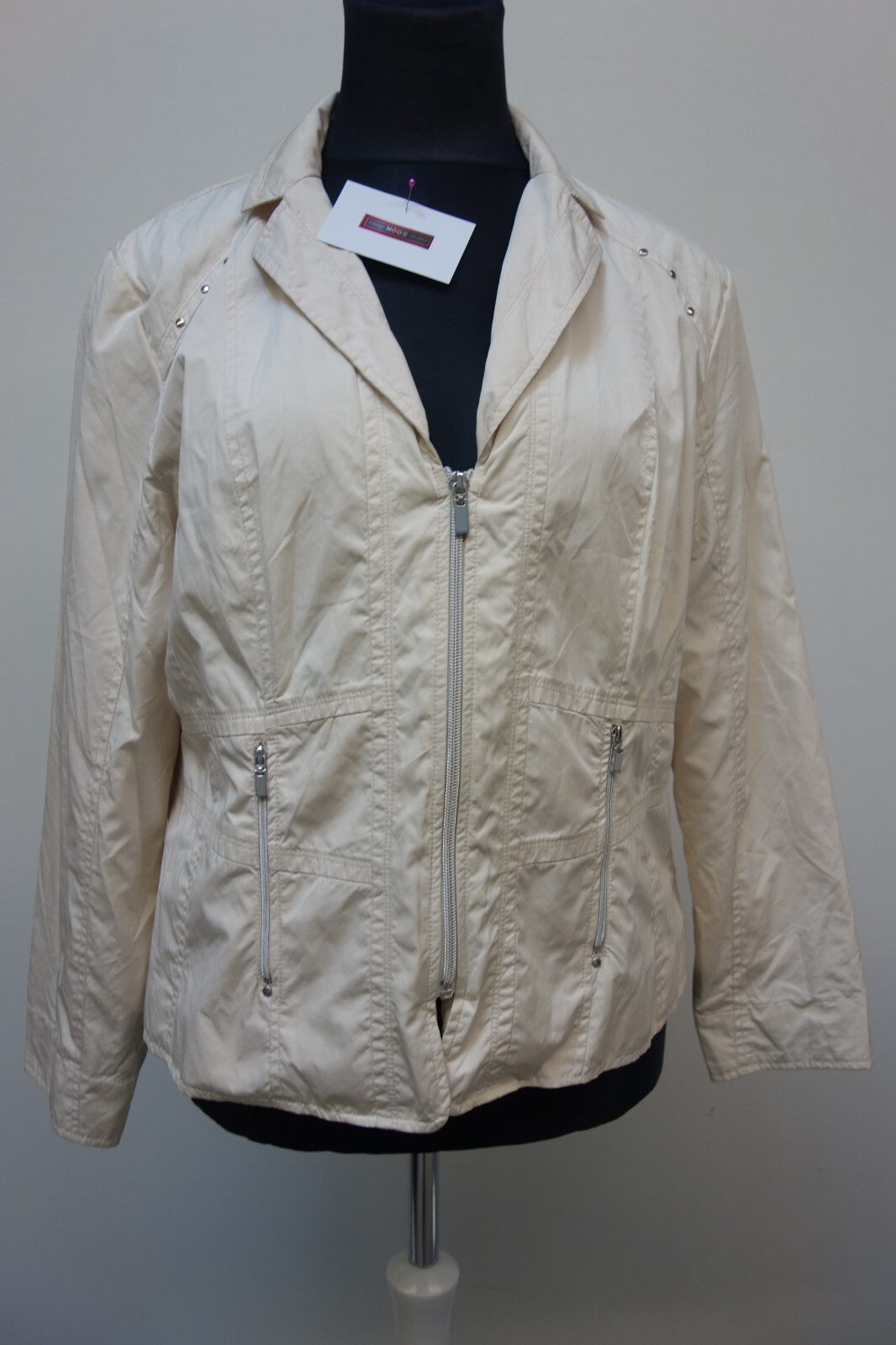 EK3228 Damen Jacke von Bexleys, beige, gr. 480