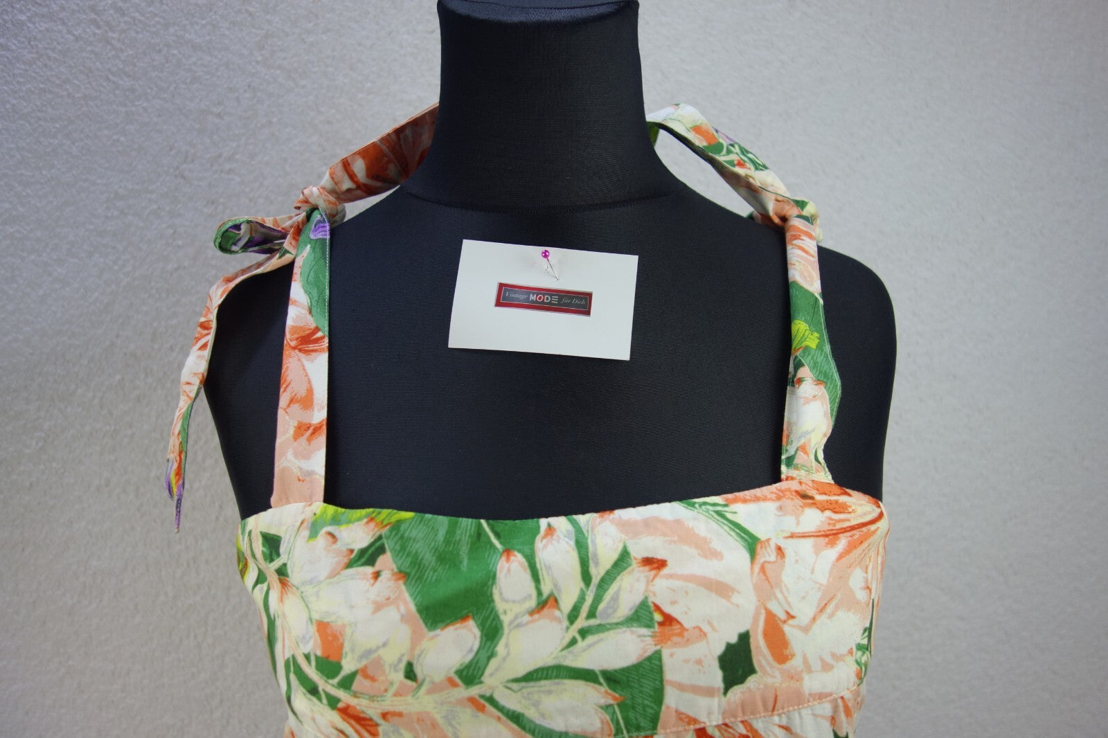 EK4156 Damen Kleid von H&M, mehrfarbig mit Blumen, Gr. L1