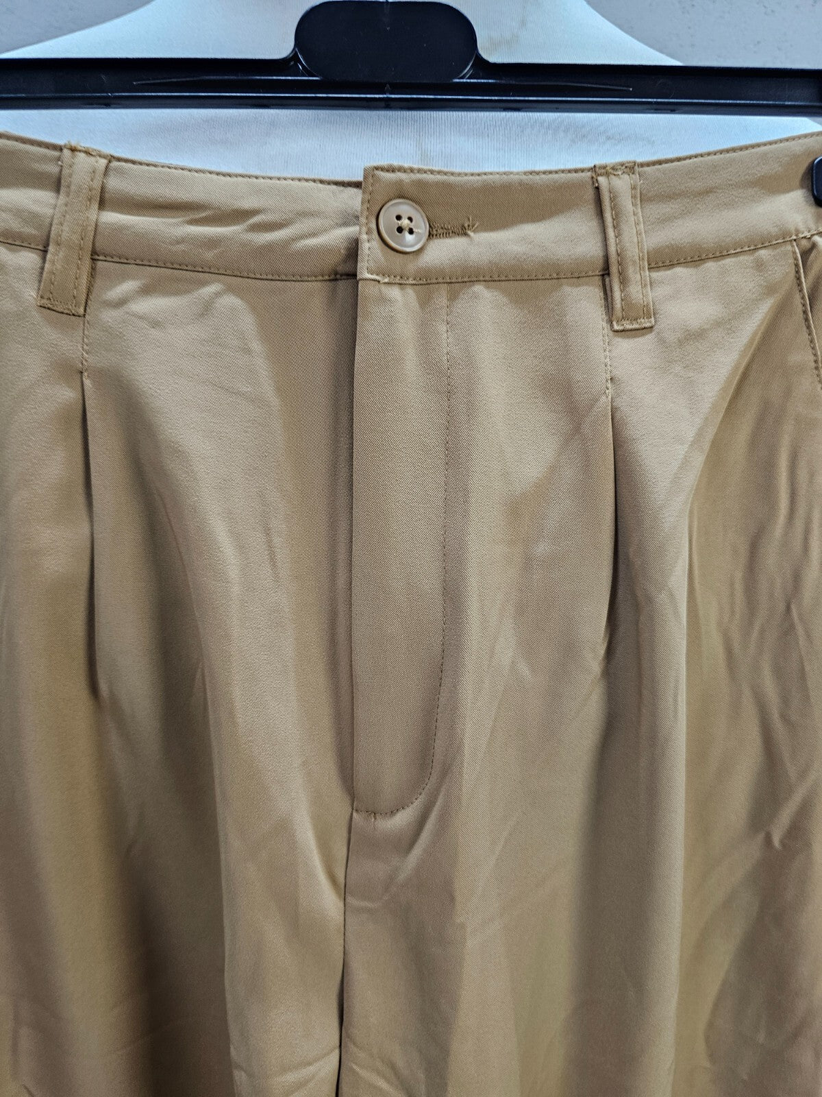 EK5969 Damen Shorts von Everme, ocker, Gr. 381