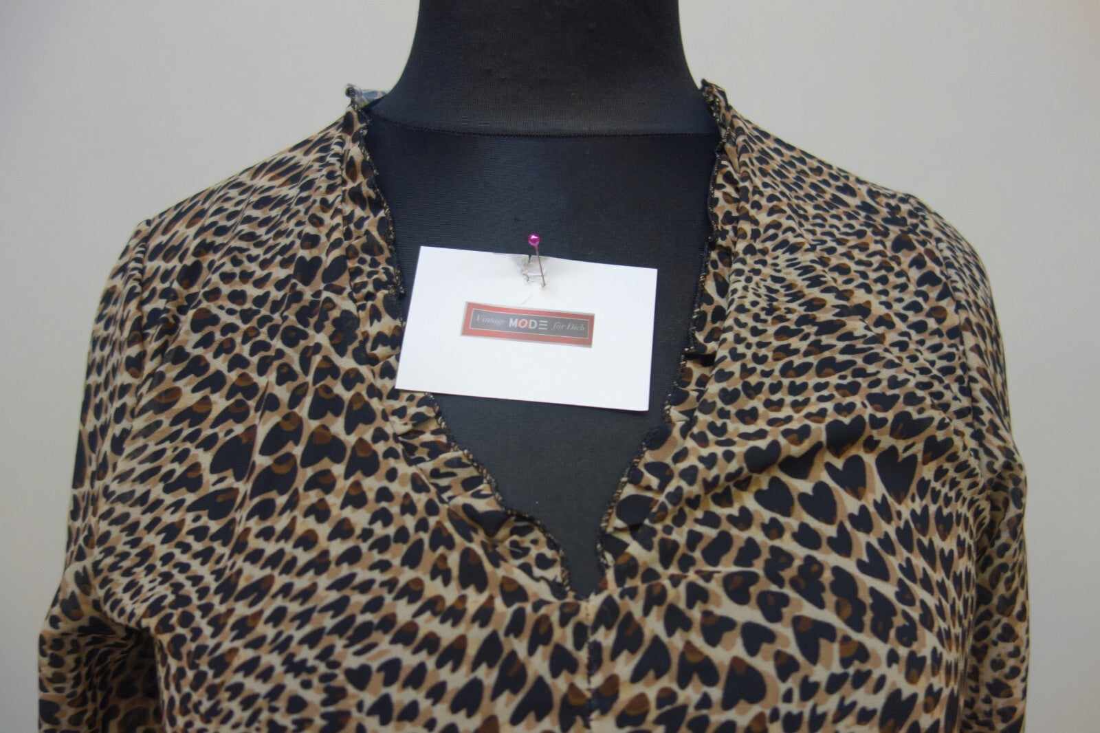 EK2391 Damen Kleid von Hailys Größe M braun, beige, schwarz gemustert2