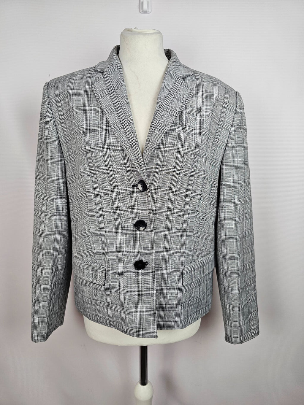 EK1384 Damen Blazer, schwarz/weiß, Gr. 400