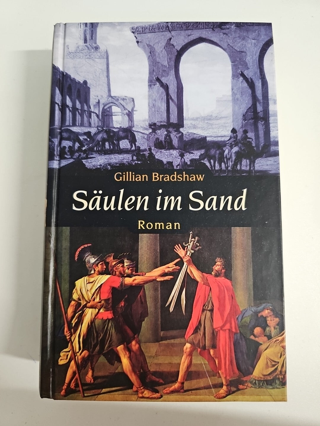 EB606 Säulen im Sand von Gillian Bradshaw 0