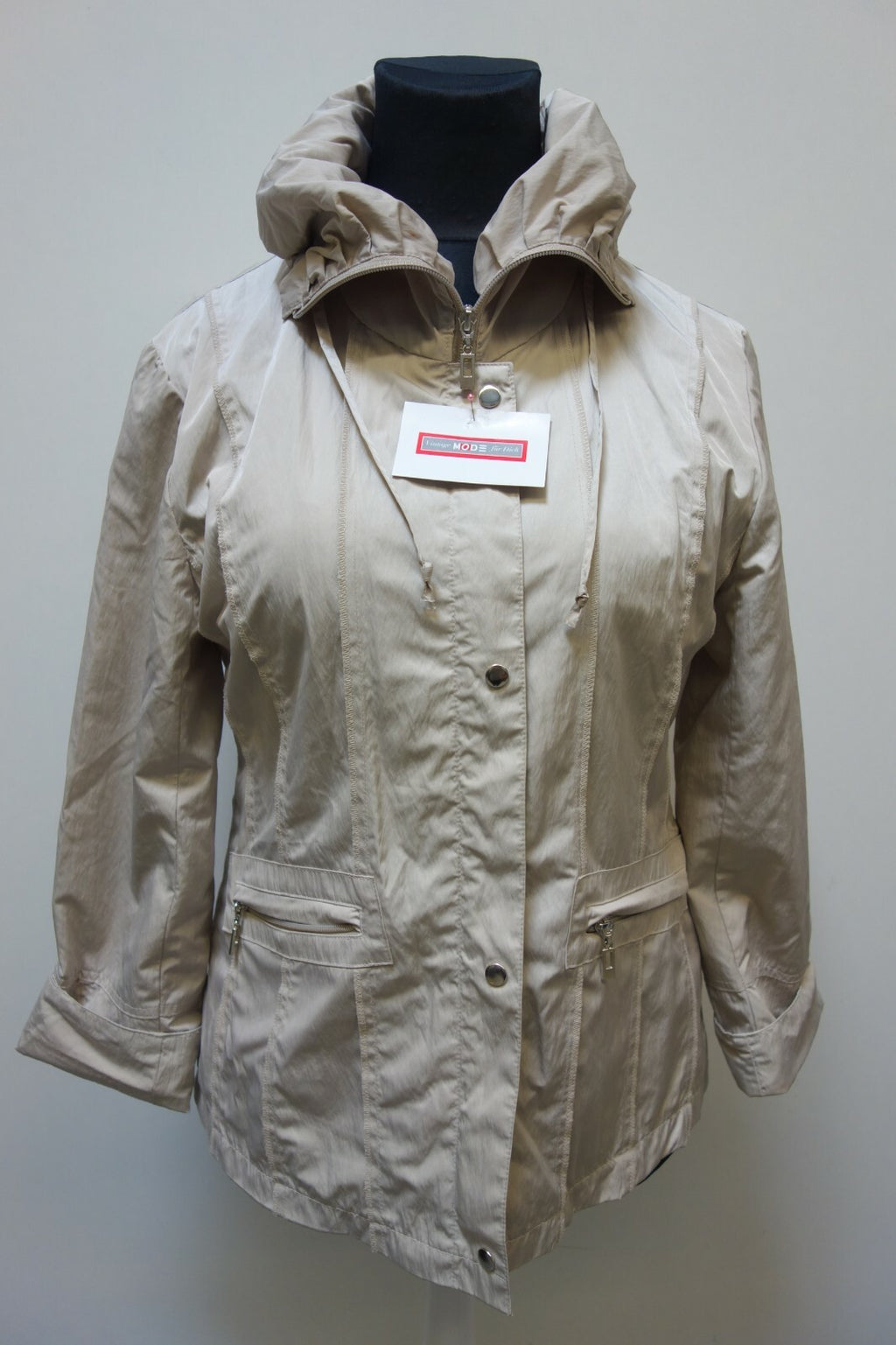 Tolle Übergangs Damen Jacke in beige Gr 40 E990 Windfield0