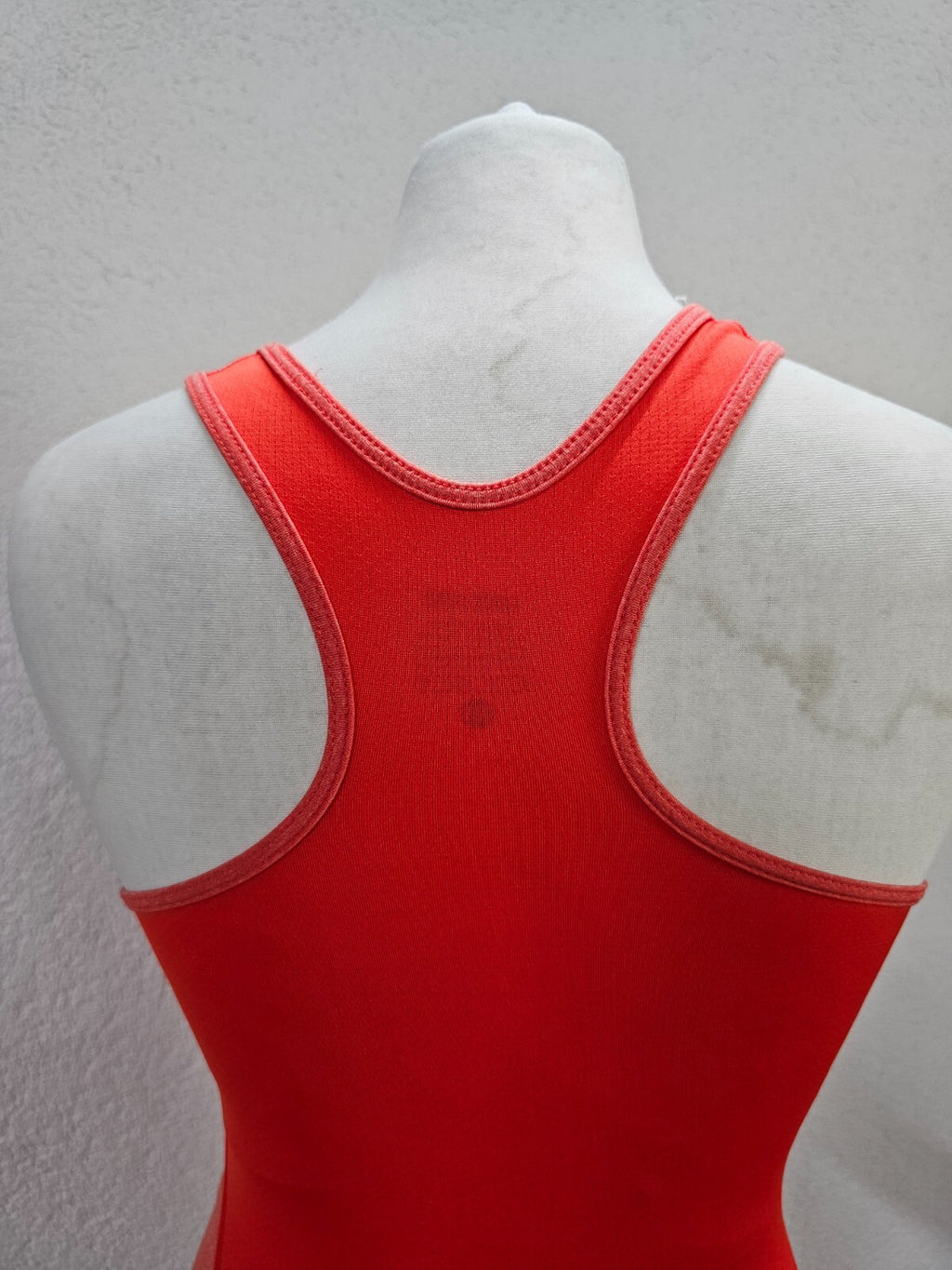 EK5294 Damen Sporttop von Nike, rot, Gr.XS4