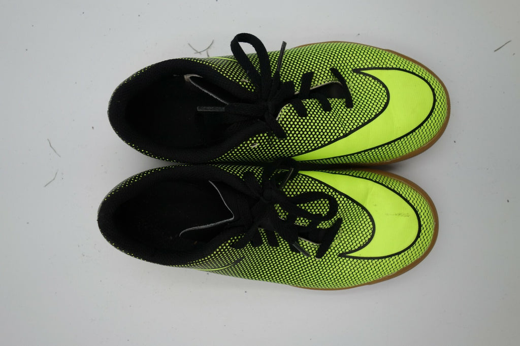 ES0142 Sneaker von Nike, schwarz-grün, 354