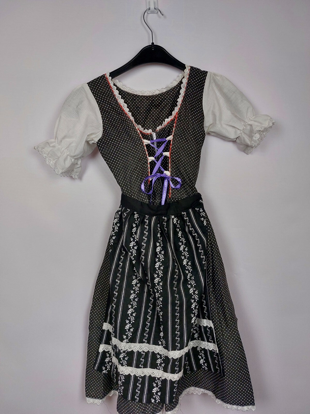 EK4045 Damen Dirndl, schwarz-weiß, Gr. 360