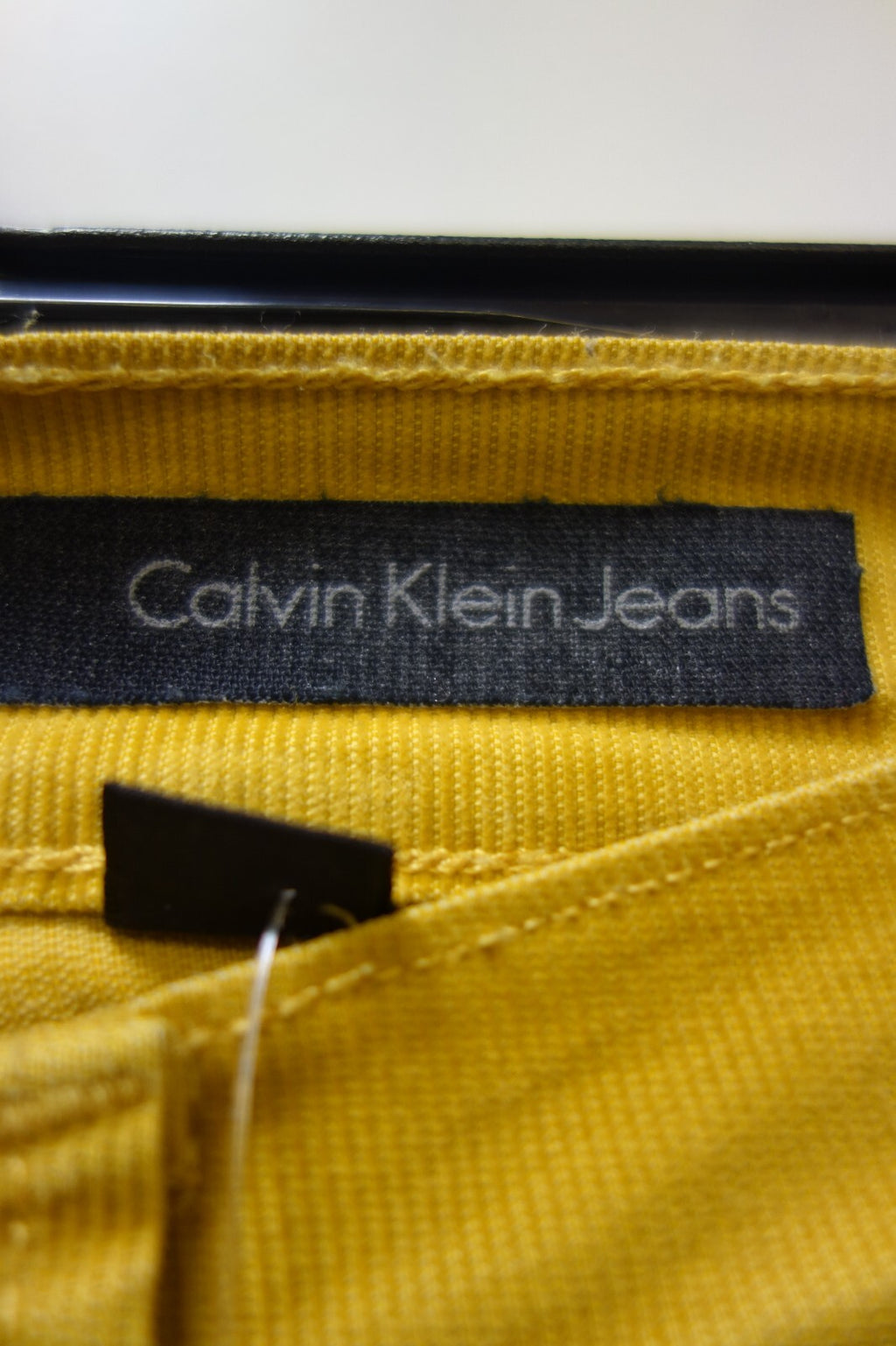 EK3694 Gelbe Damenjeans von Calvin Klein Jeans 3