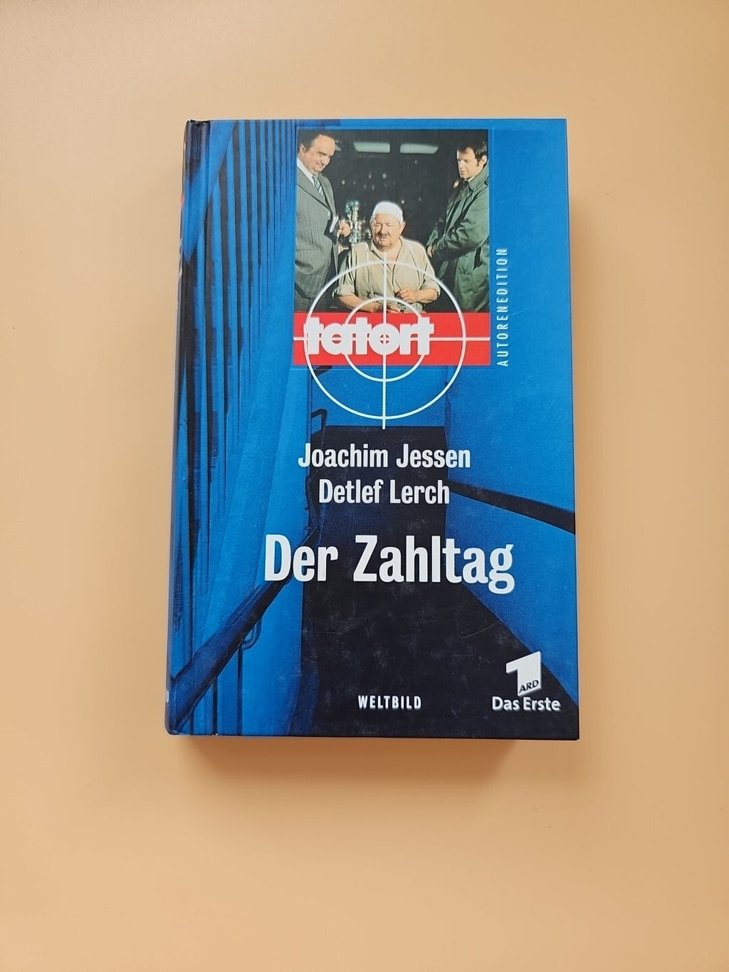 TATORT - gebundene Weltbild -Edition - Hardcover nahezu neuwertig 2050