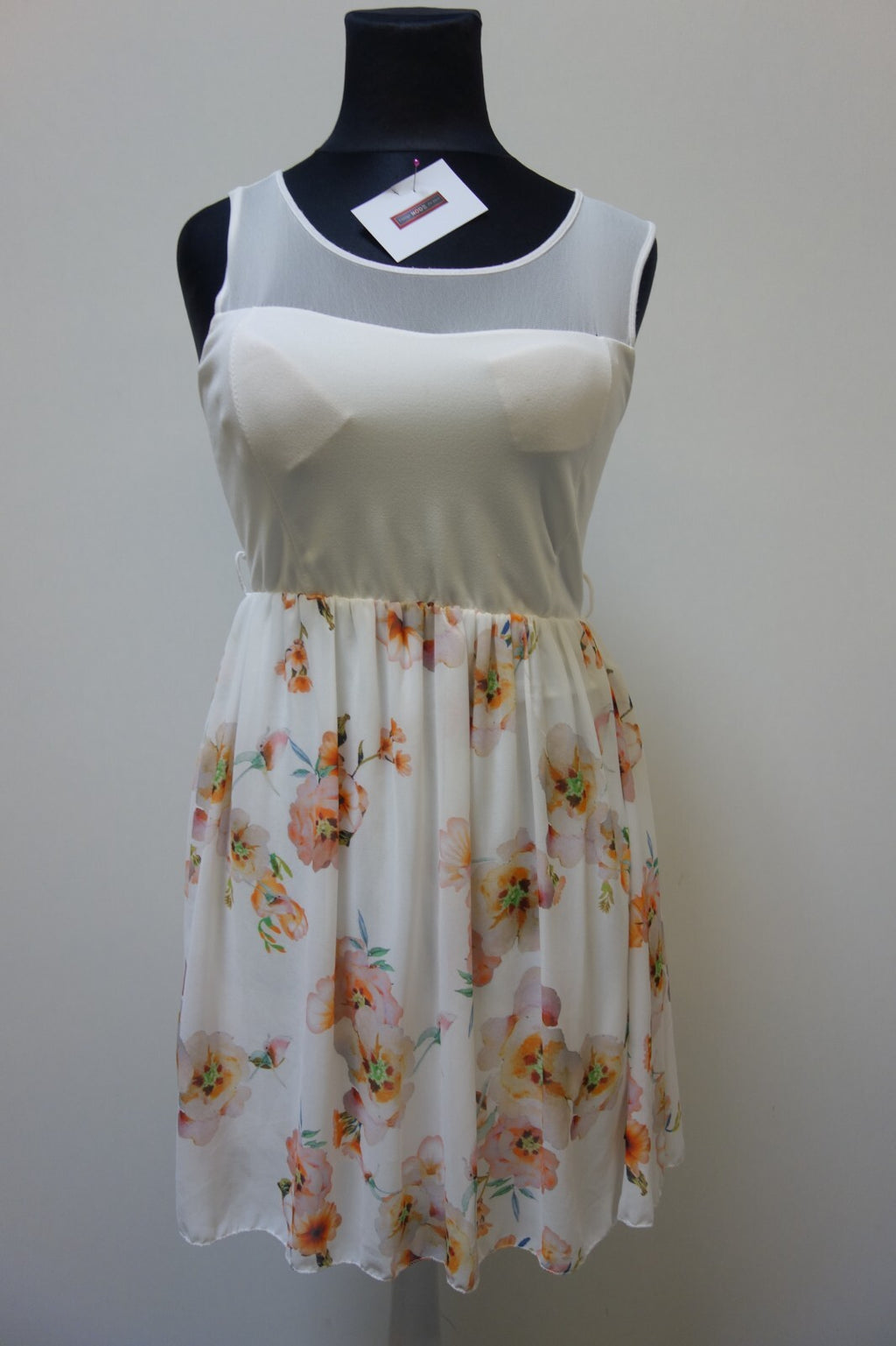 EK3681 Weißes Kleid von MyHalys 0