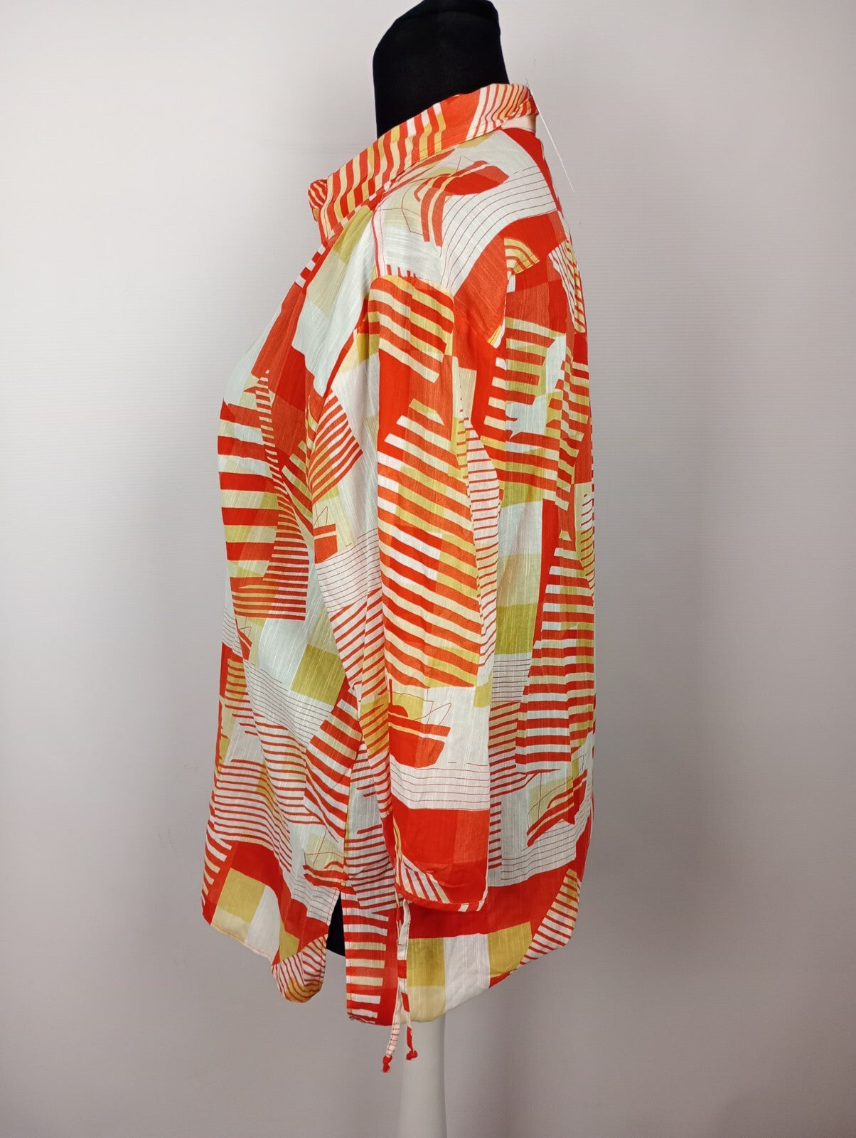 EK5117 Damen Bluse von Finnkarelia, rot/beige/weiß, Gr. 463