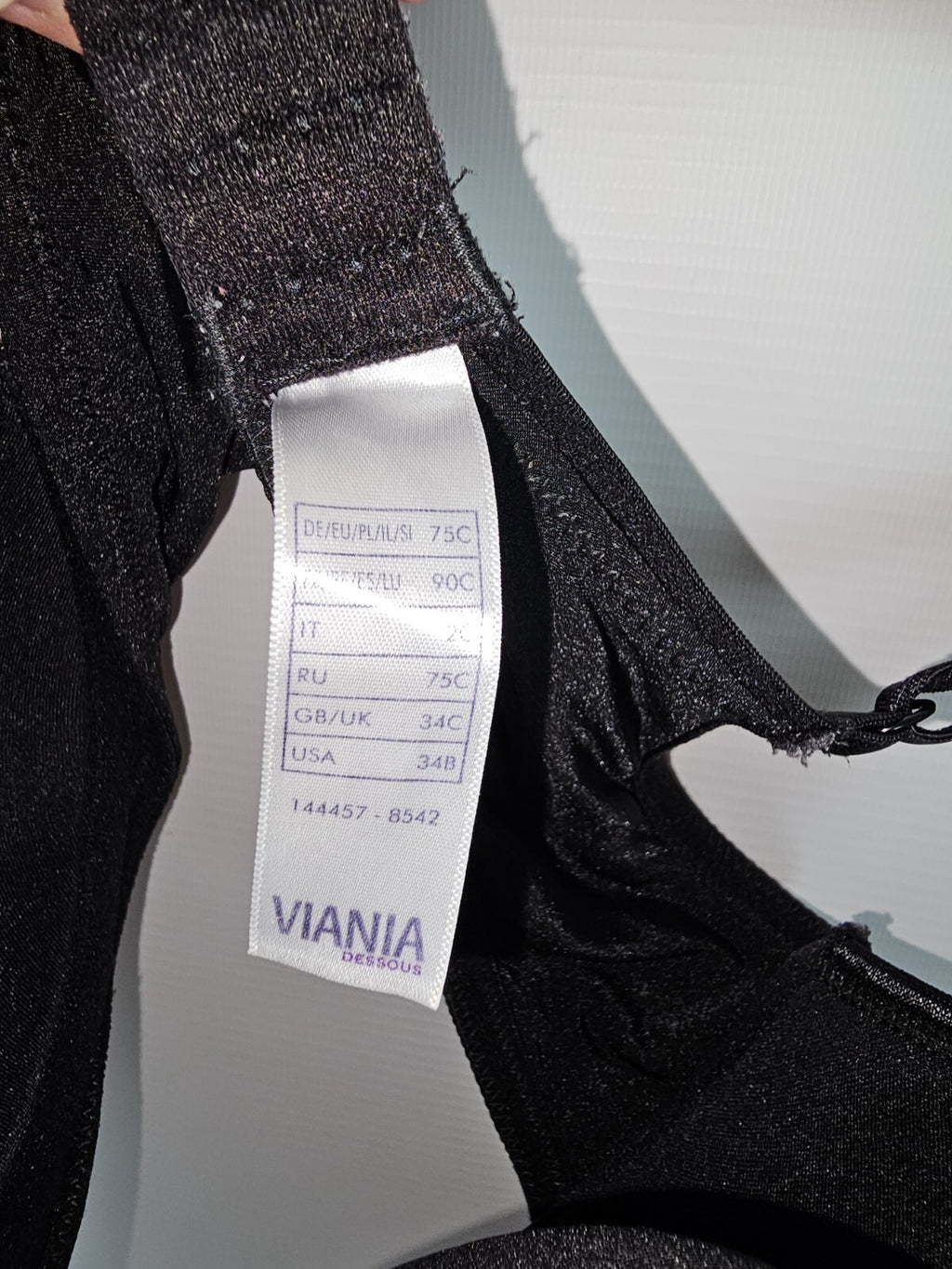 EK6885 Damen BH von Viania, Schwarz, Gr.75C2
