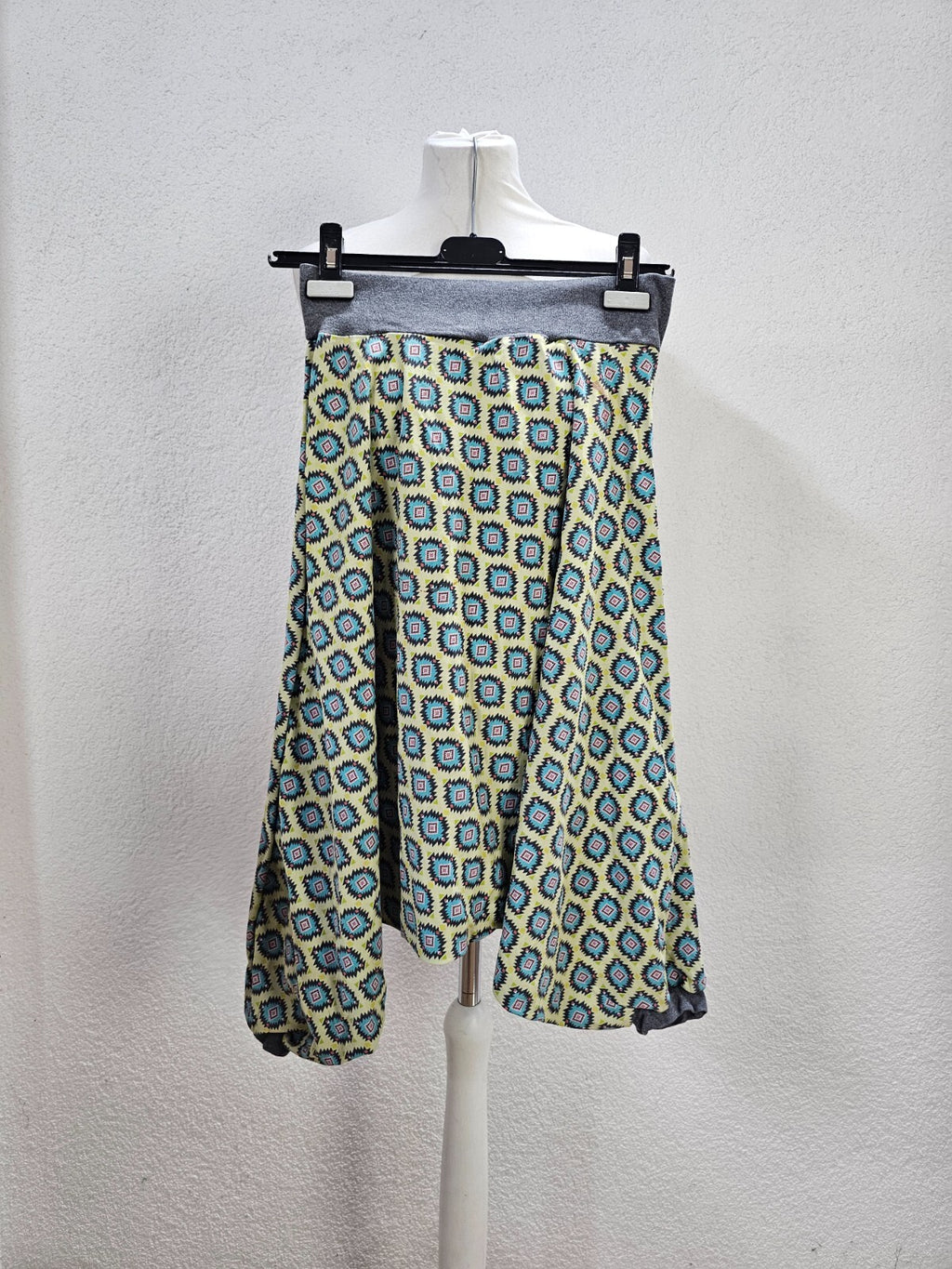 EK6276 Unisex Hose von "Mit Liebe gemacht von Evi", gelb, One size0