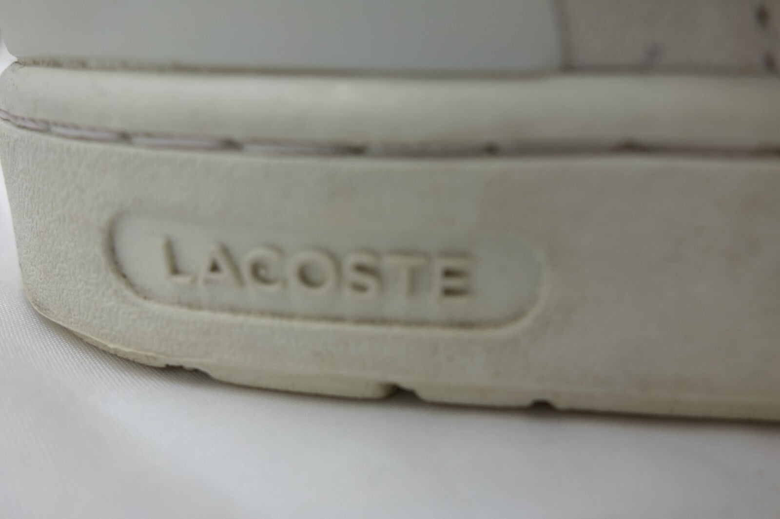 ES0203 Damen Schuh von Lacoste, Gr. 375