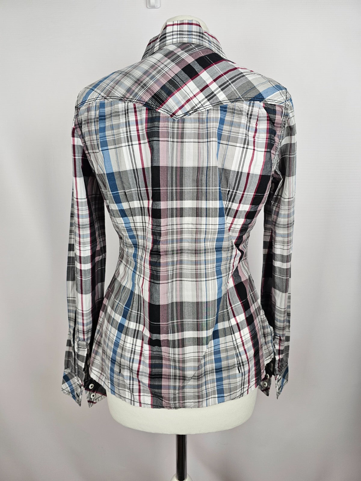 EK5095 Damen Bluse von s.Oliver, kariert, Gr. 384