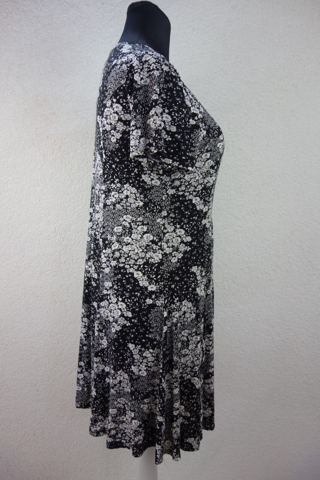 EK3200 Damen Kleid von Unique, schwarz/weiß, Gr. L2