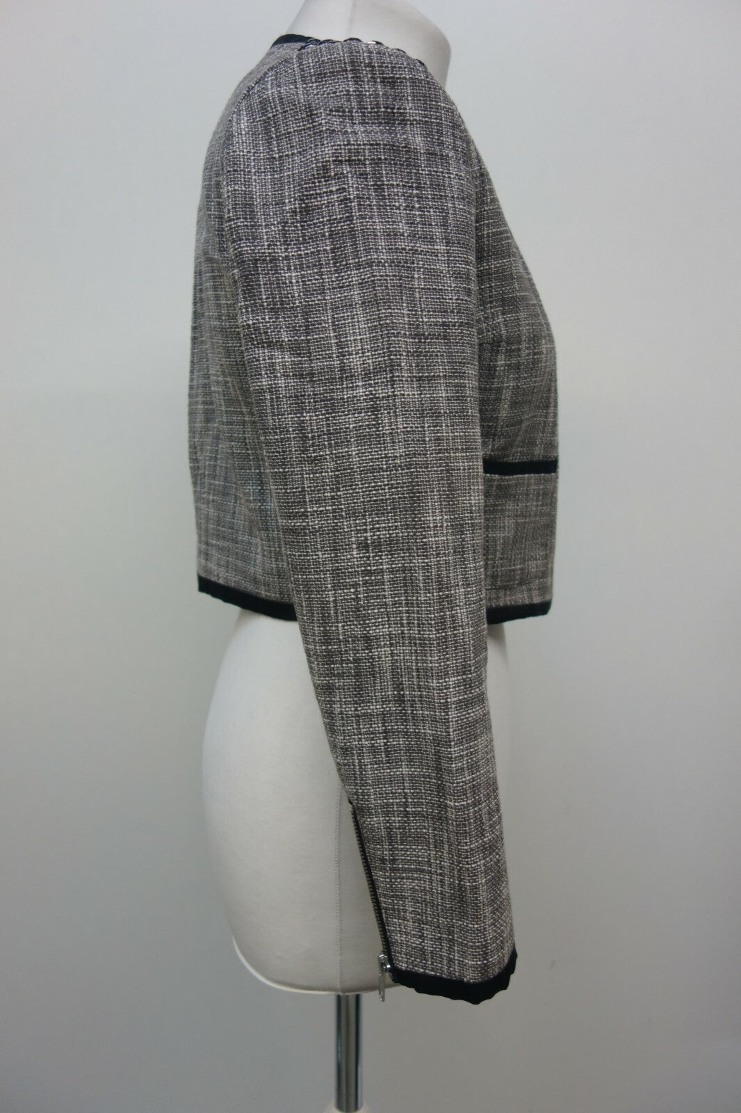 EK1606 Damen Jacke kurz von H&M, grau, Gr. 384
