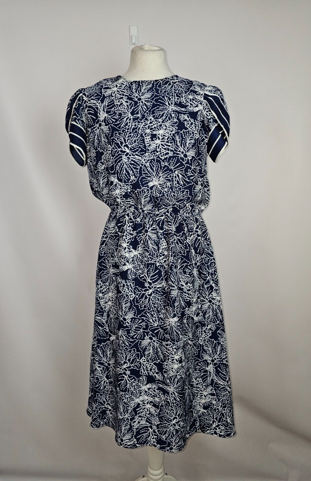 EK6456 Damen Kleid von H&M, blau, Gr.400