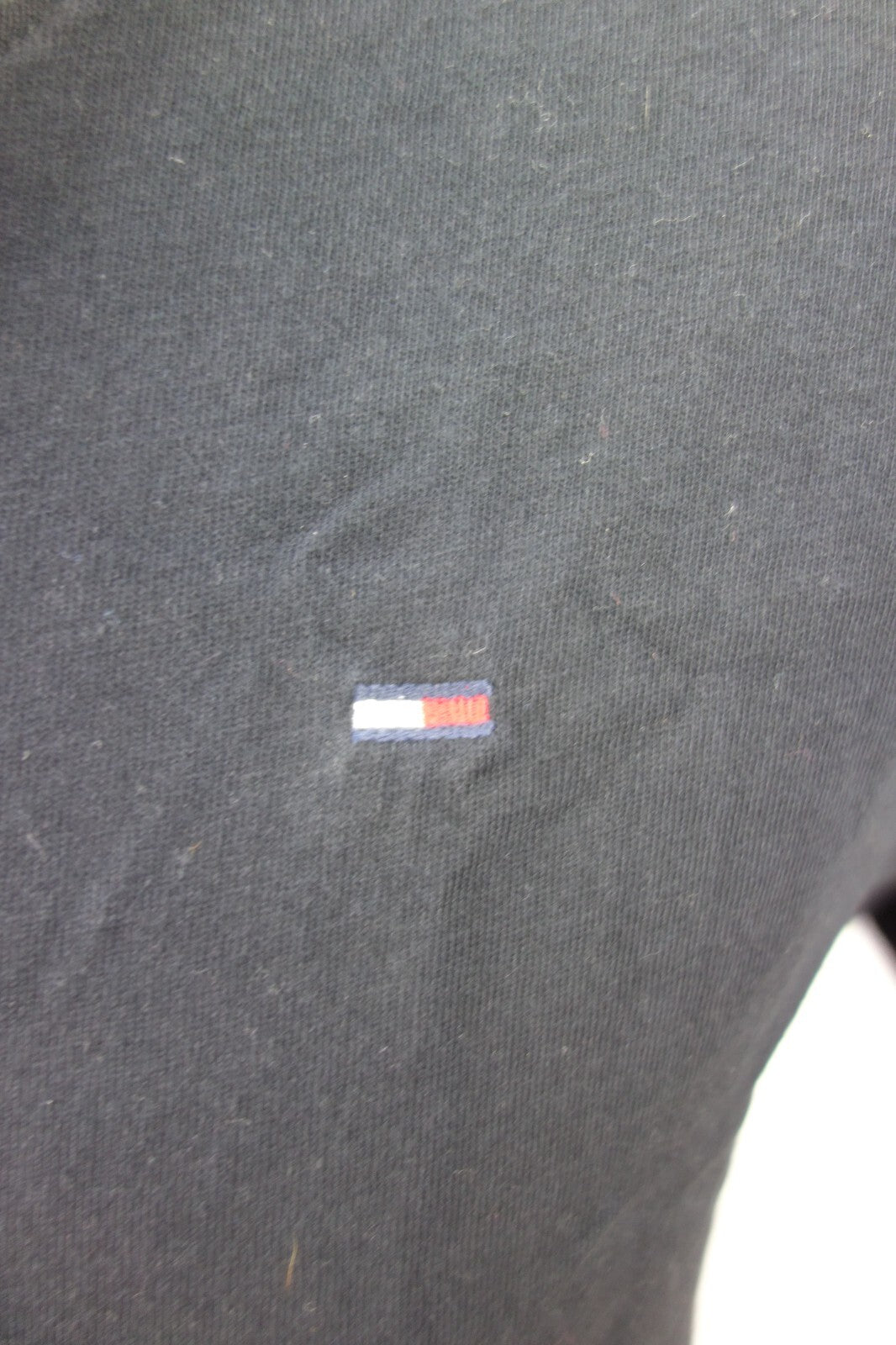 EK4010 Schwarzes Tommy Hilfiger T-Shirt, Gr. M1