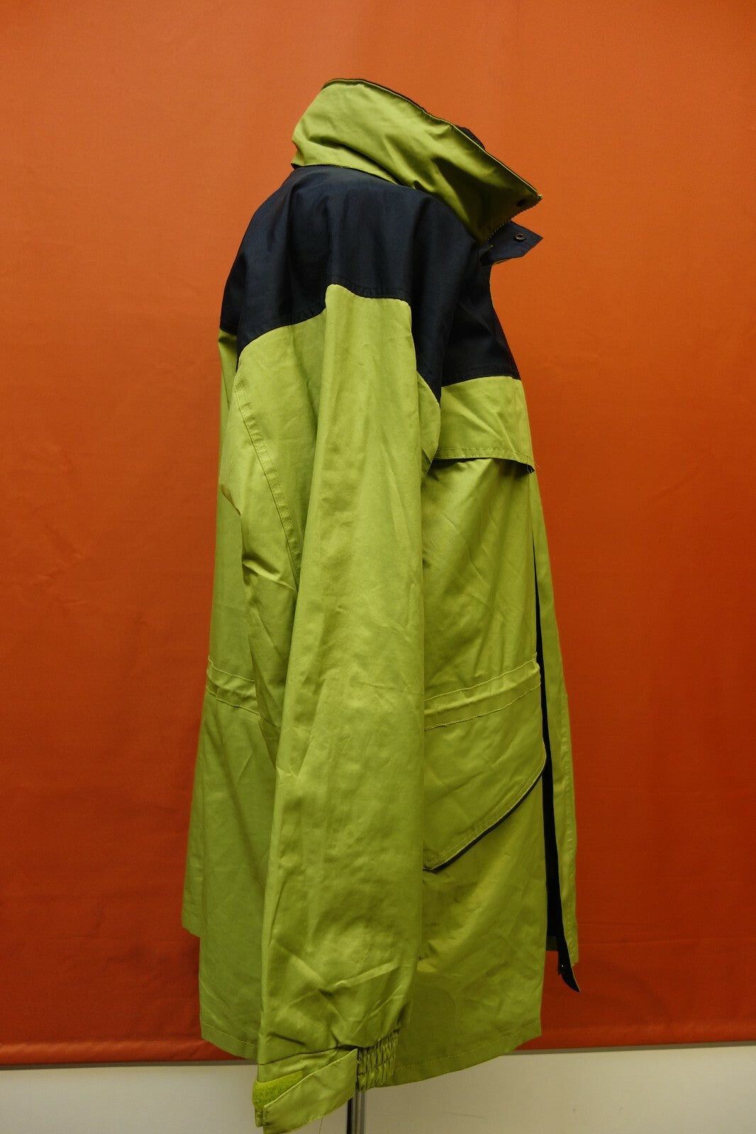 EK0273 Herren leichte Regenjacke von Regatta, grün, 523