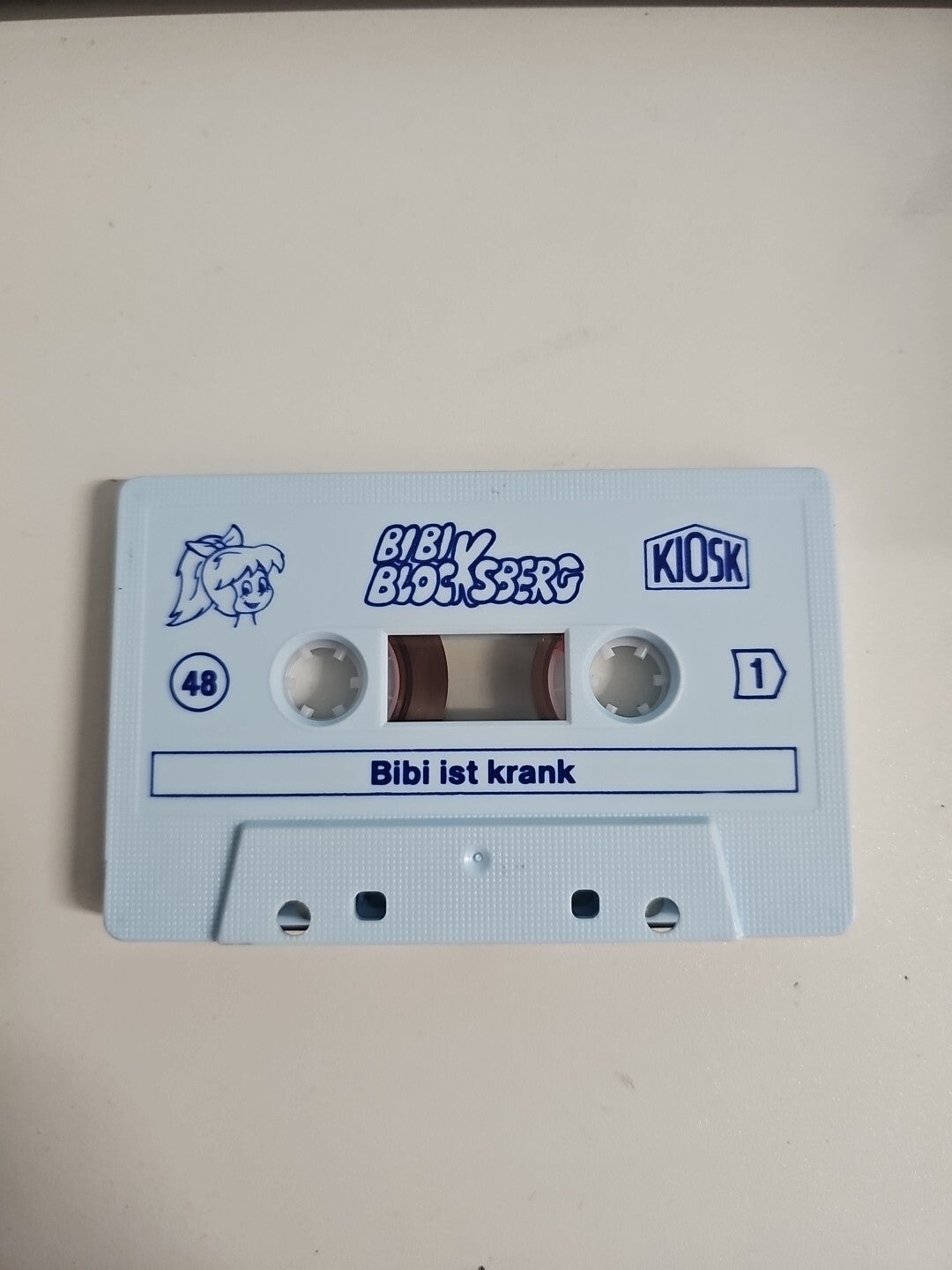 EB1681 MC Bibi Blocksberg Bibi ist krank Folge 48 KIOSK rot gelb3