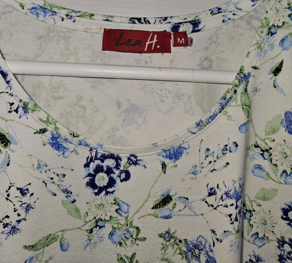 EK7783 Damen Shirt von Lea H., weiß-blau, Gr.M1