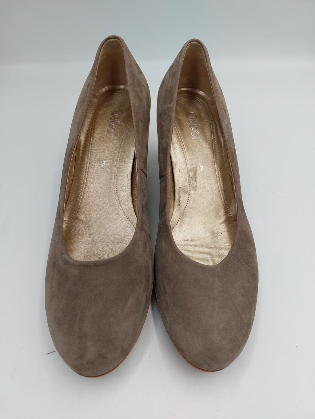 ES0449 Damen Pumps von Gabor, beigegrau, Gr. 7 (EU 40,5)0