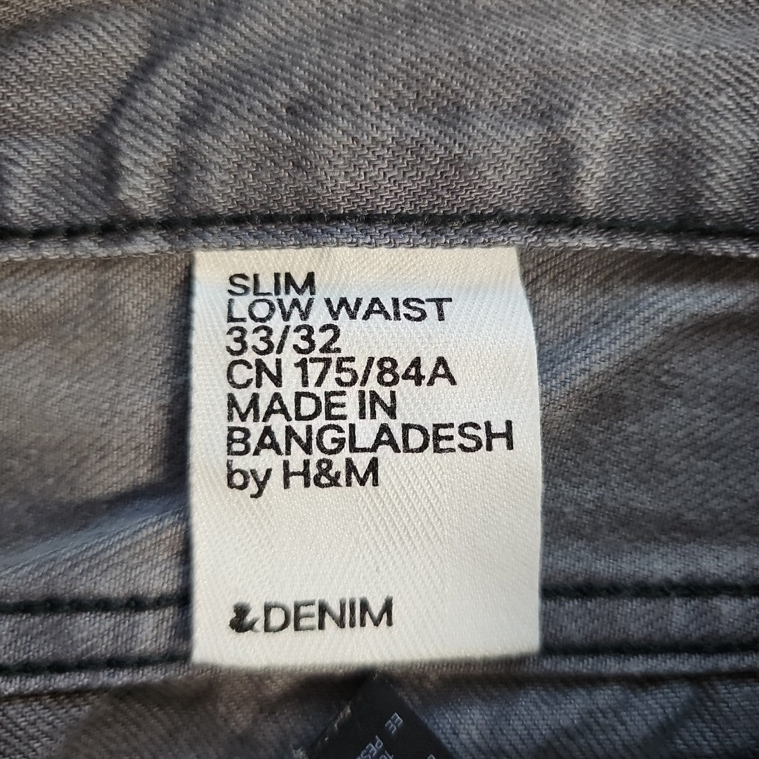 EK7951 Herren Jeans von H&M, grau, Gr.33/326