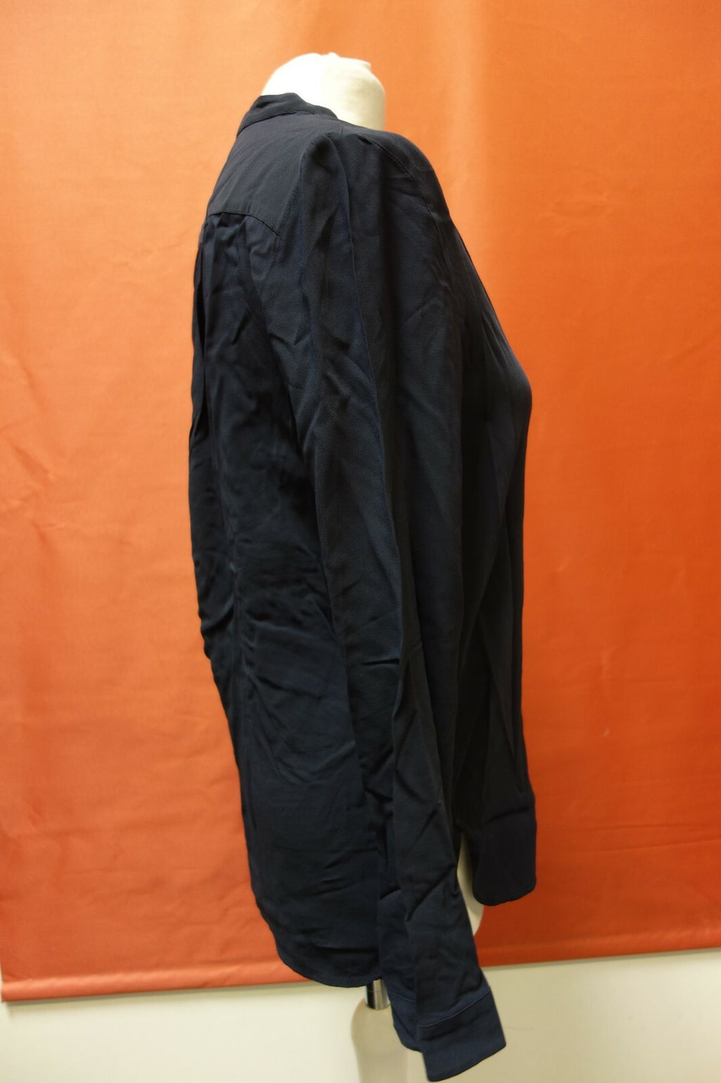 EK0022 Damen Bluse von Hugo Boss, dunkelblau, 344