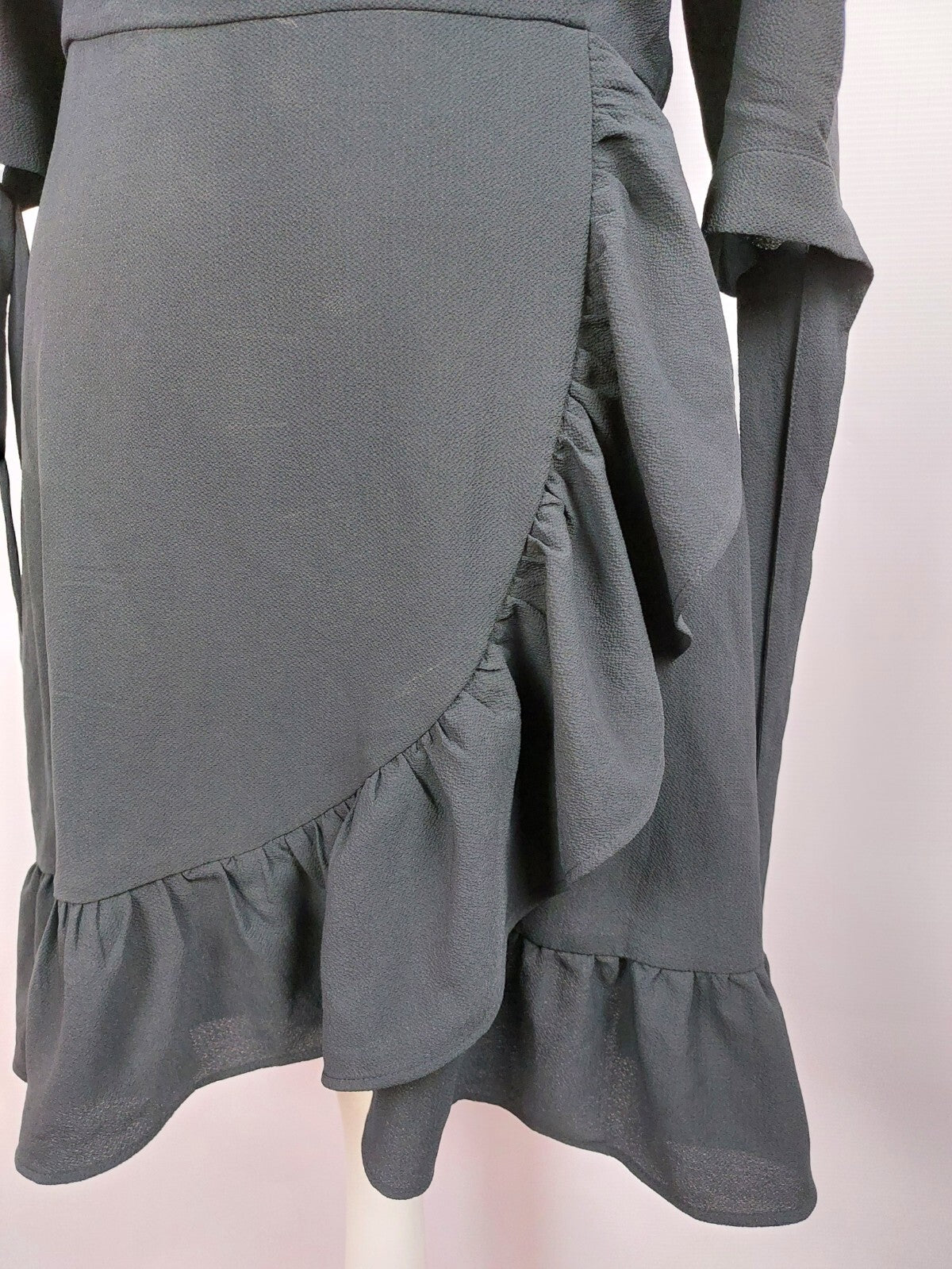 EK1781 Damen Kleid von Divided, schwarz, Gr. 383