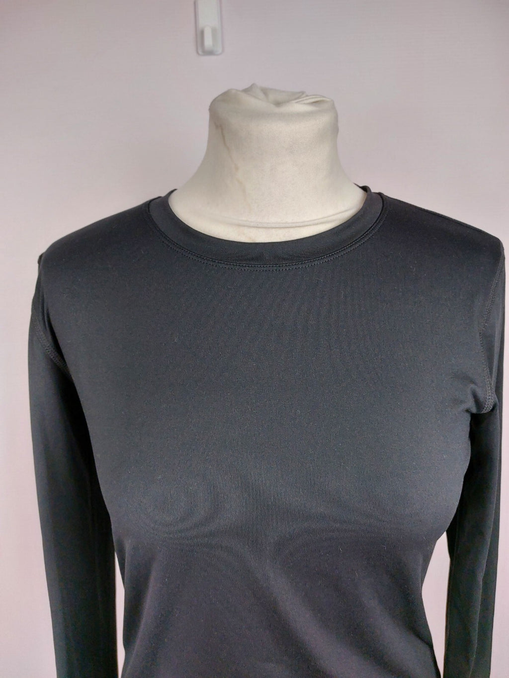 EK3830 Damen Sportoberteil von H&M, schwarz, Gr. S1