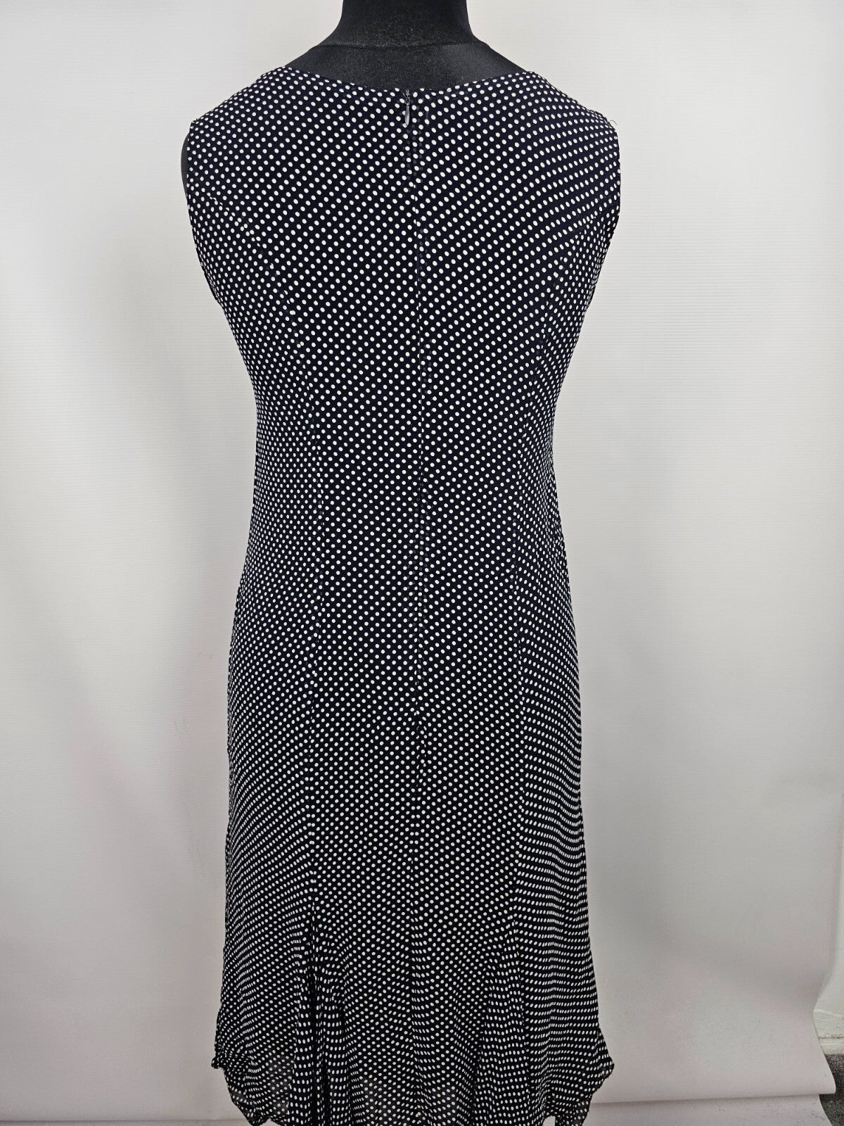 EK5345 Gepunktetes Kleid von Vedat für Damen, Gr. 486