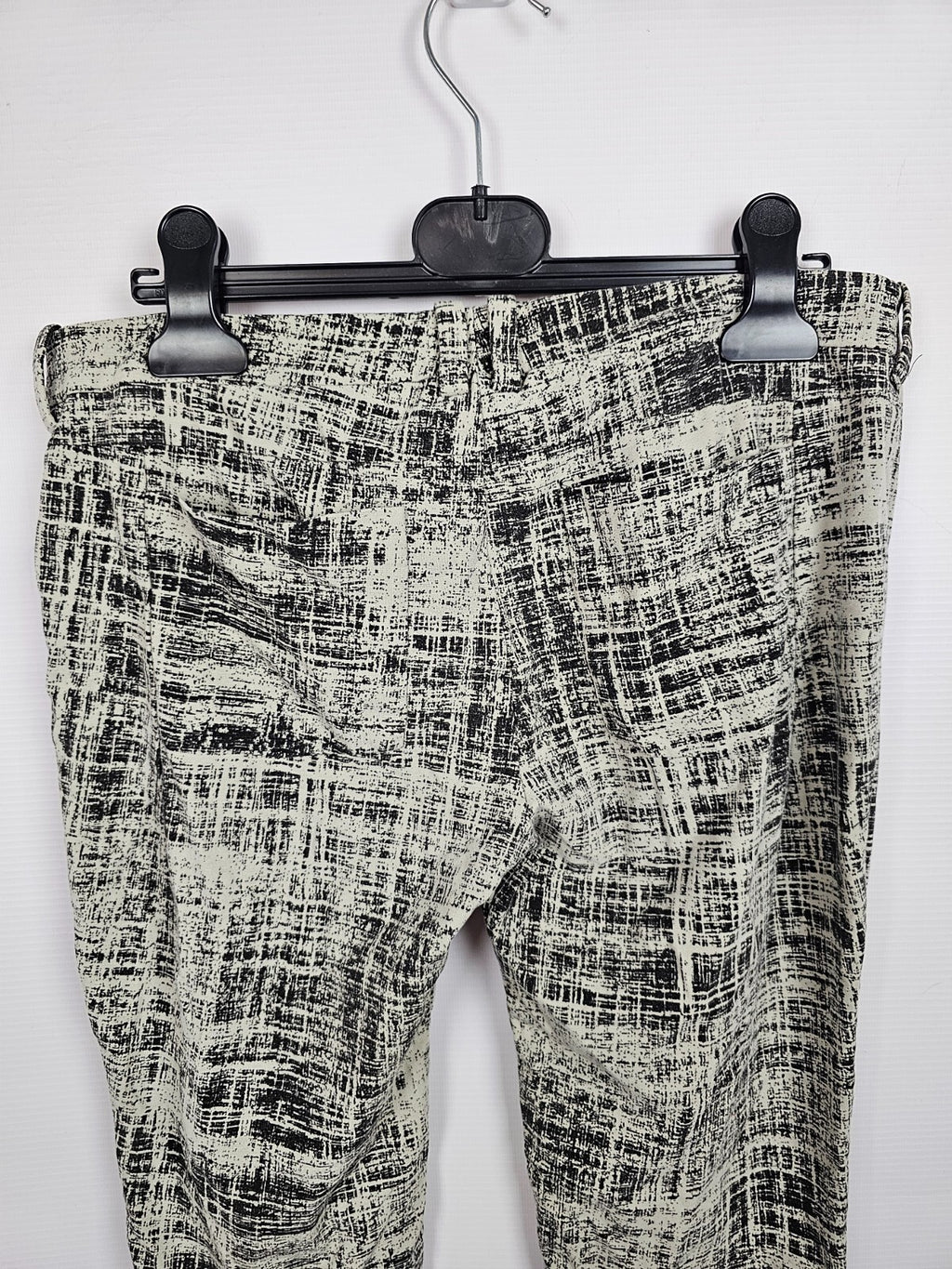 EK5474 Damen Stoffhose von Drykorn, grau/schwarz, Gr. 347
