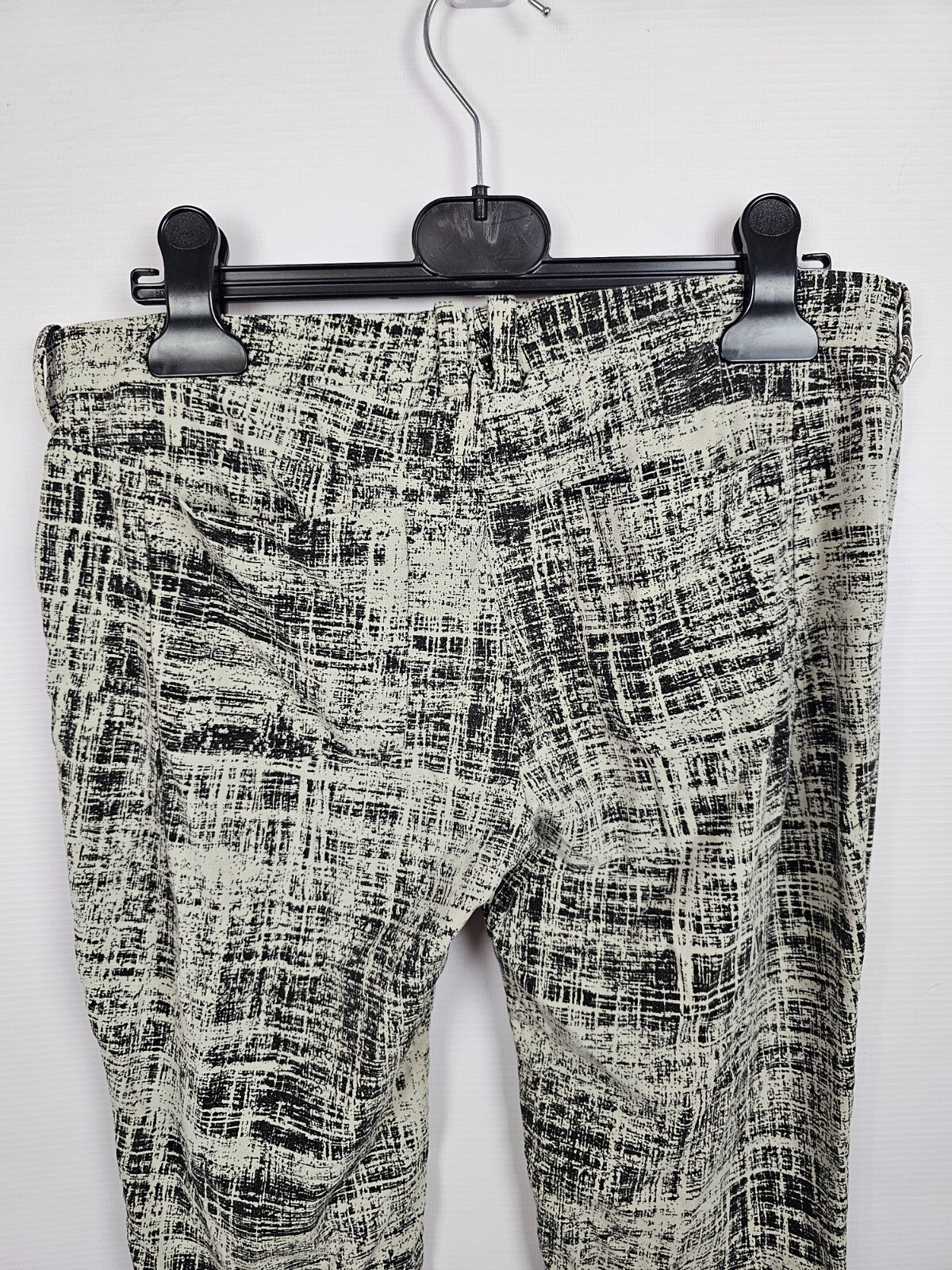 EK5474 Damen Stoffhose von Drykorn, grau/schwarz, Gr. 347