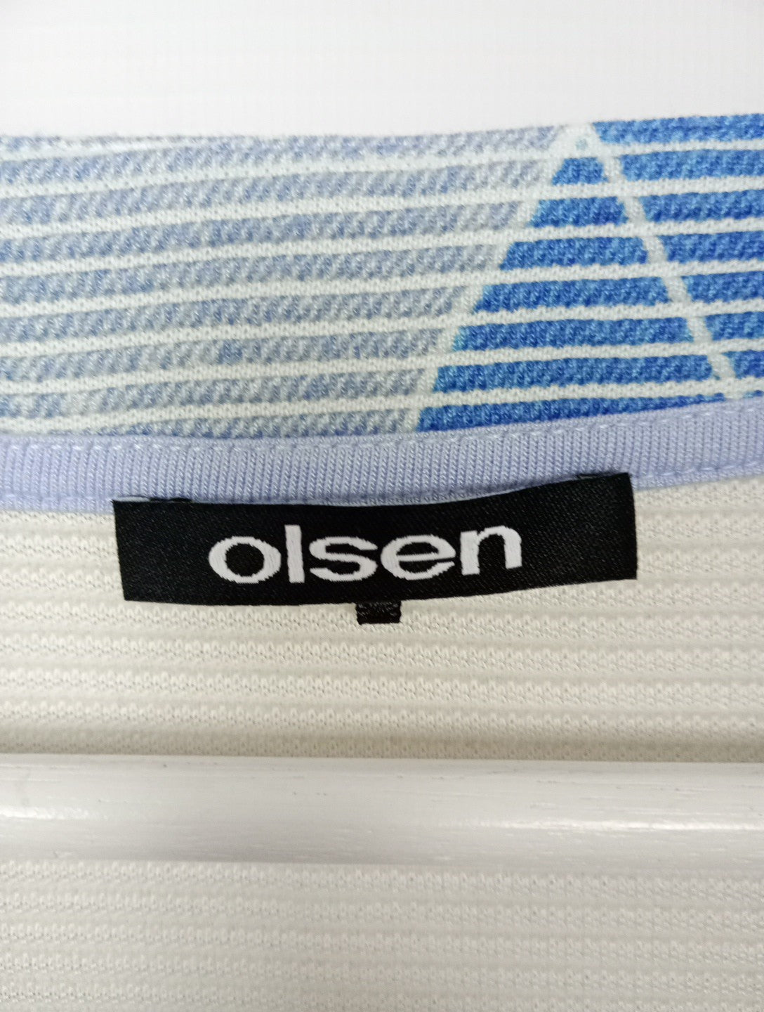 EK8580 Damenshirt Olsen Gr.M Blau Blumenmuster1