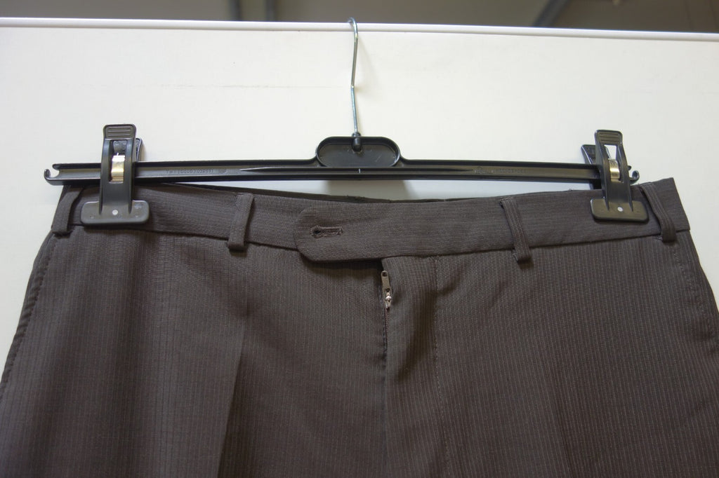 EK1883 Herren Anzug, braun, Gr. 946