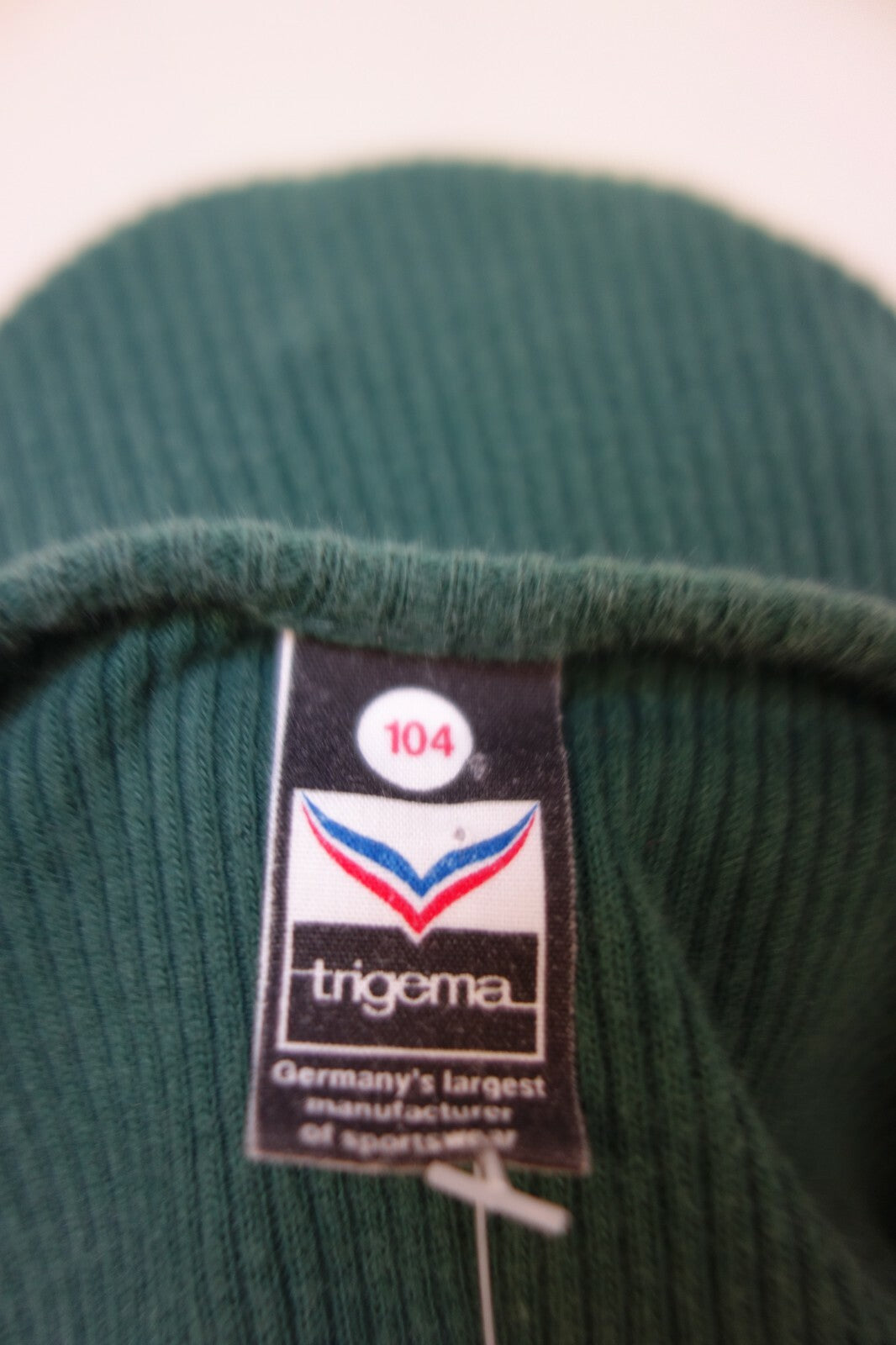 EK0330 Mädchen Kleid von Trigema, grün, GR 1045