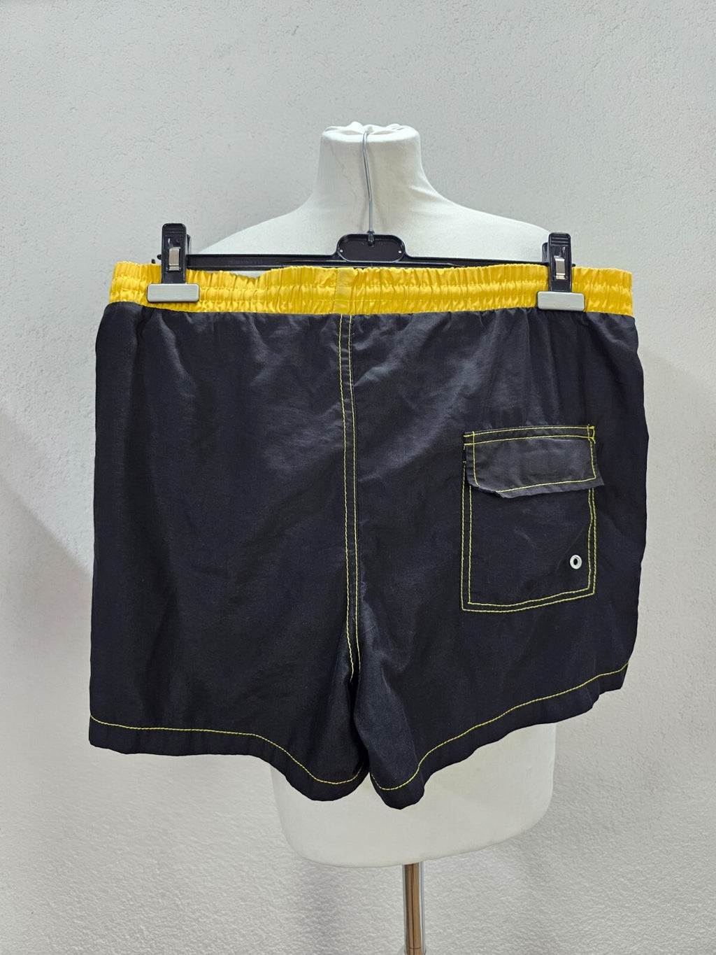 EK6155 Herren Badehose, schwarz/gelb, Gr. M5